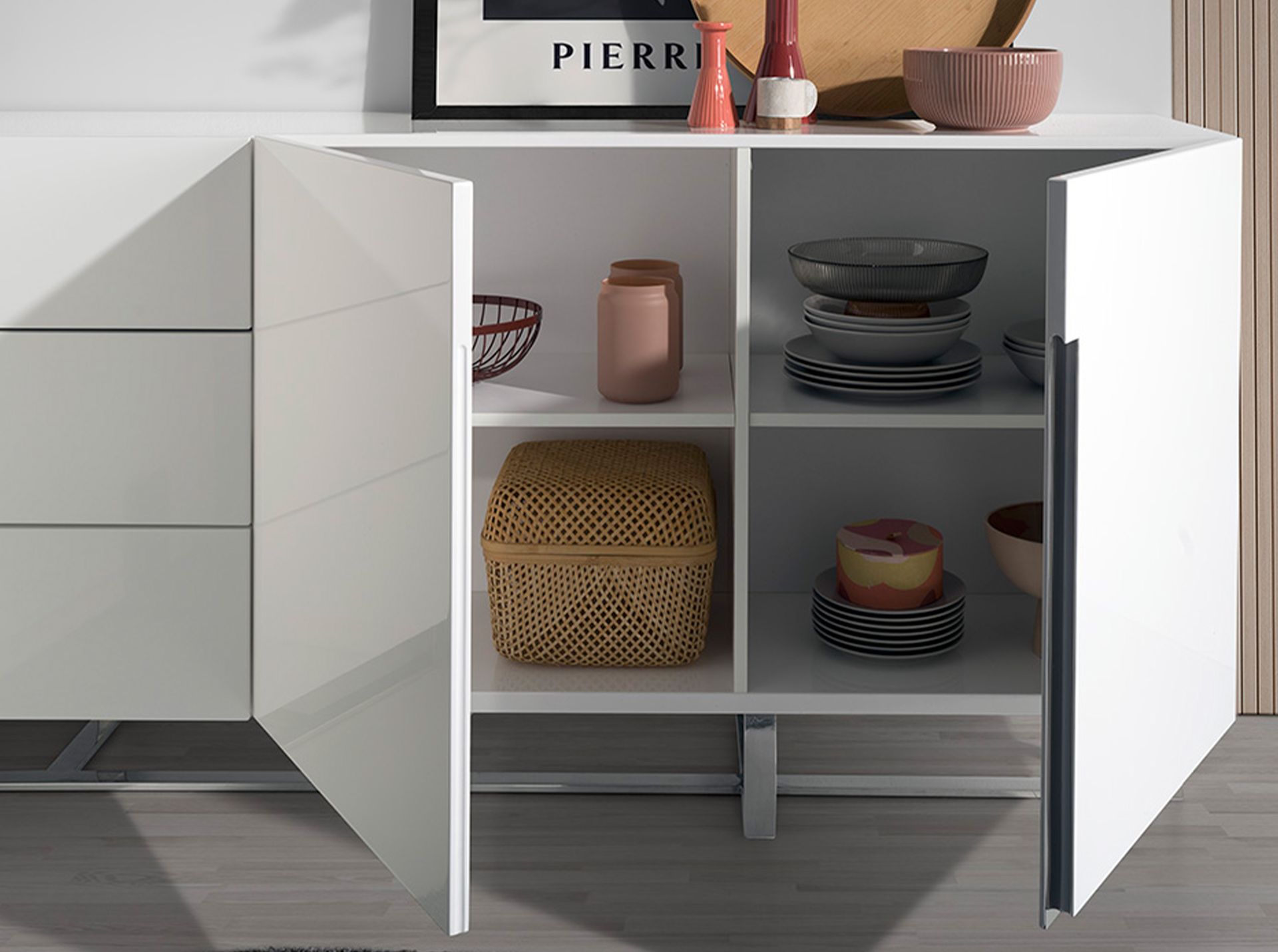White wood and chrome-plated steel sideboard