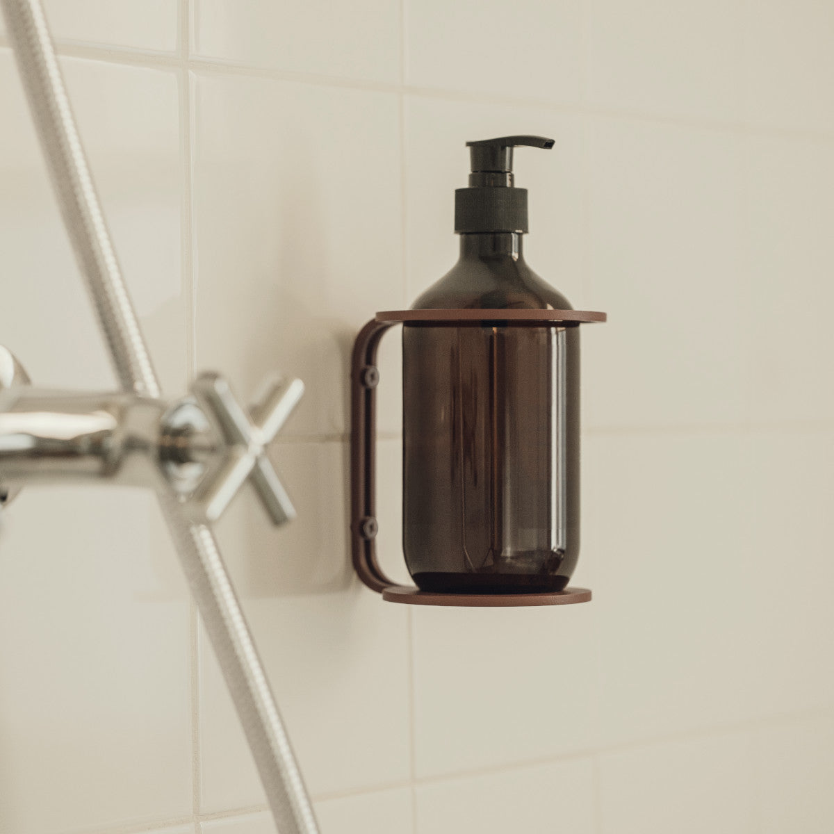 BASEL soap bottle holder
