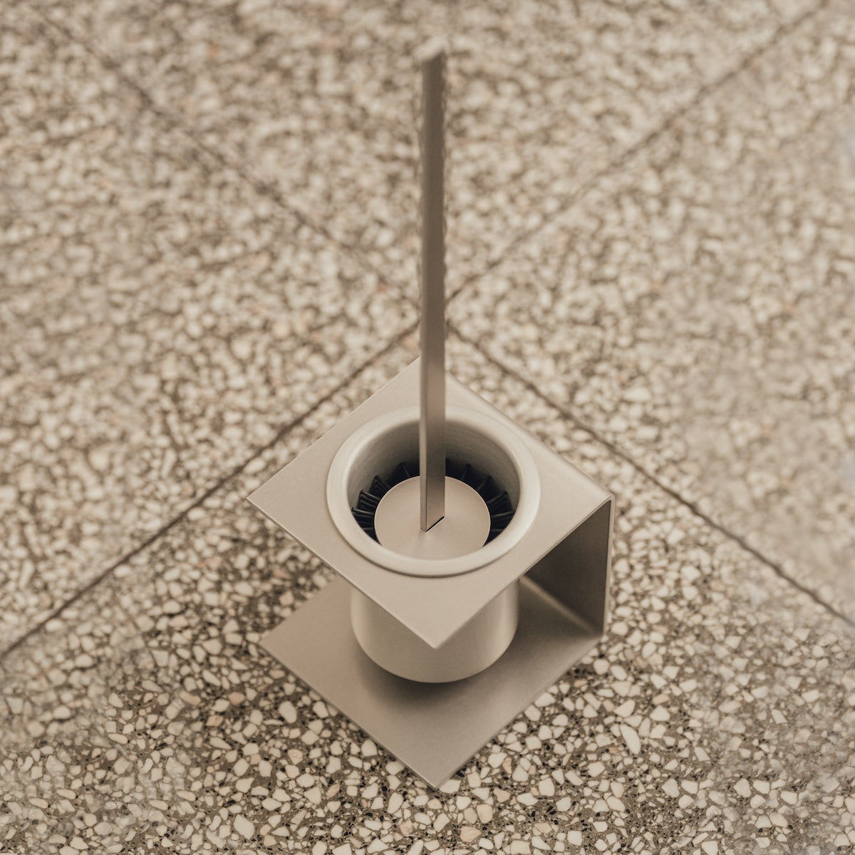RAWW toilet brush holder