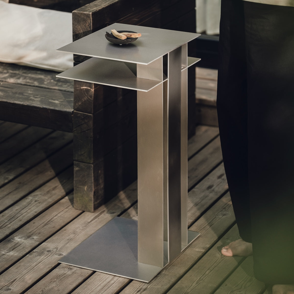 RAWW side table