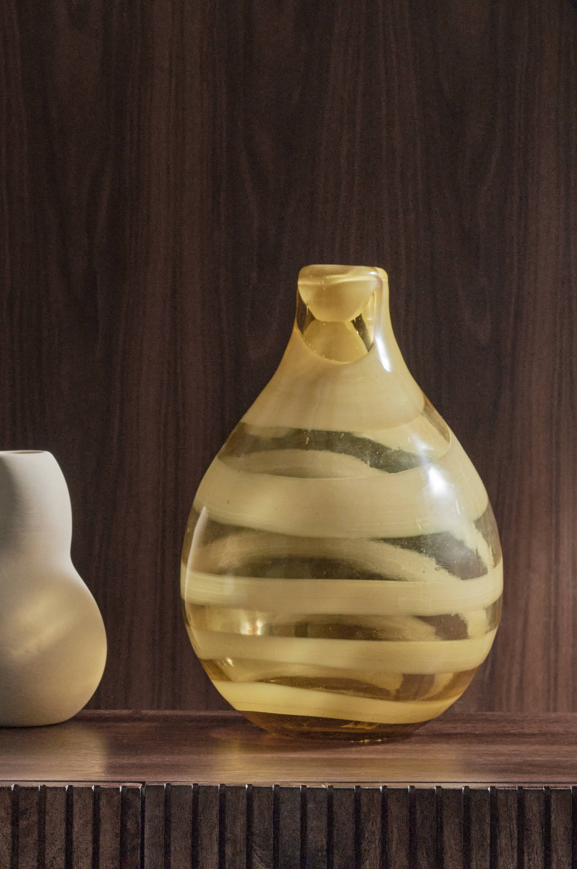 Vase Swirl høyde 30 cm