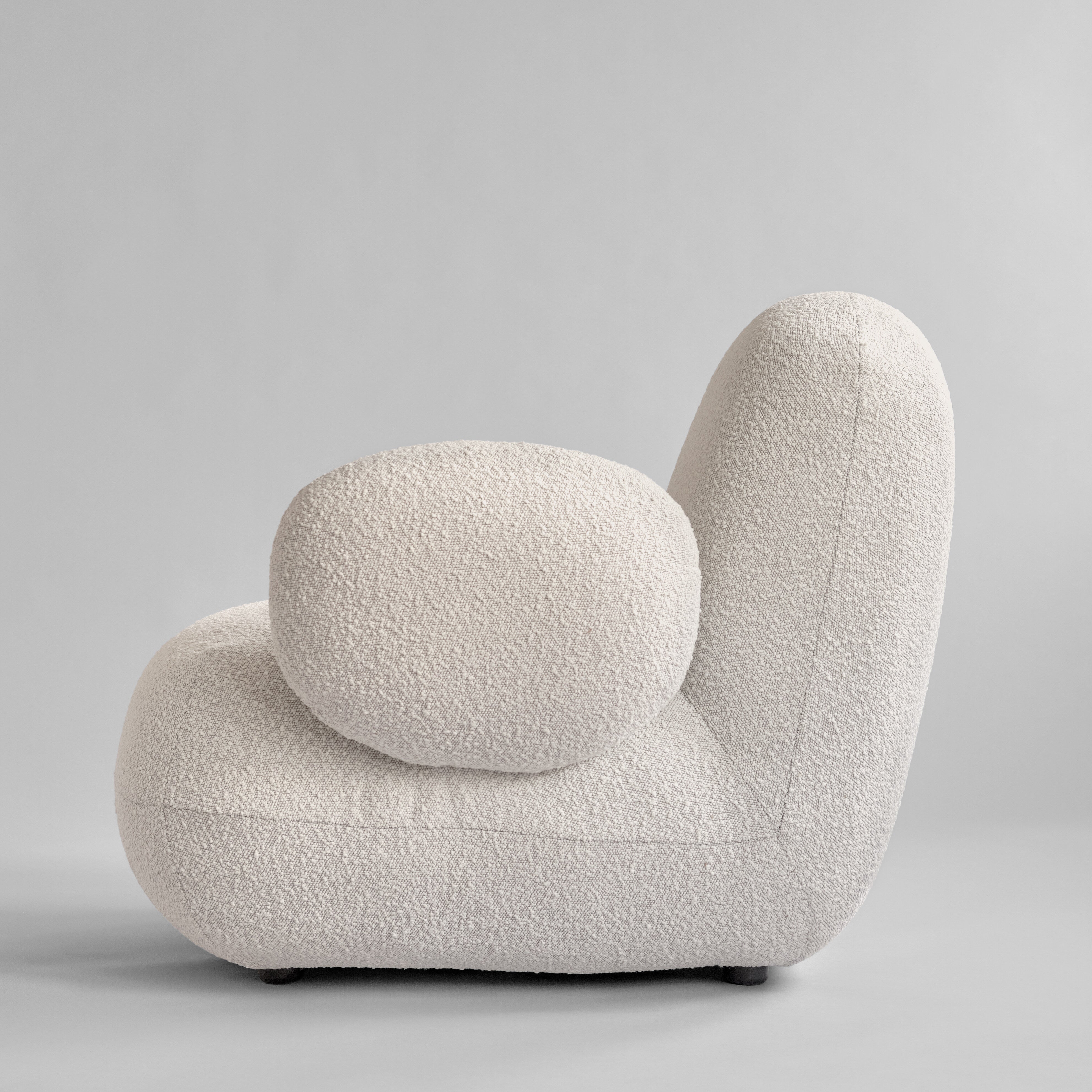 Toe Armchair, Flat - Off White