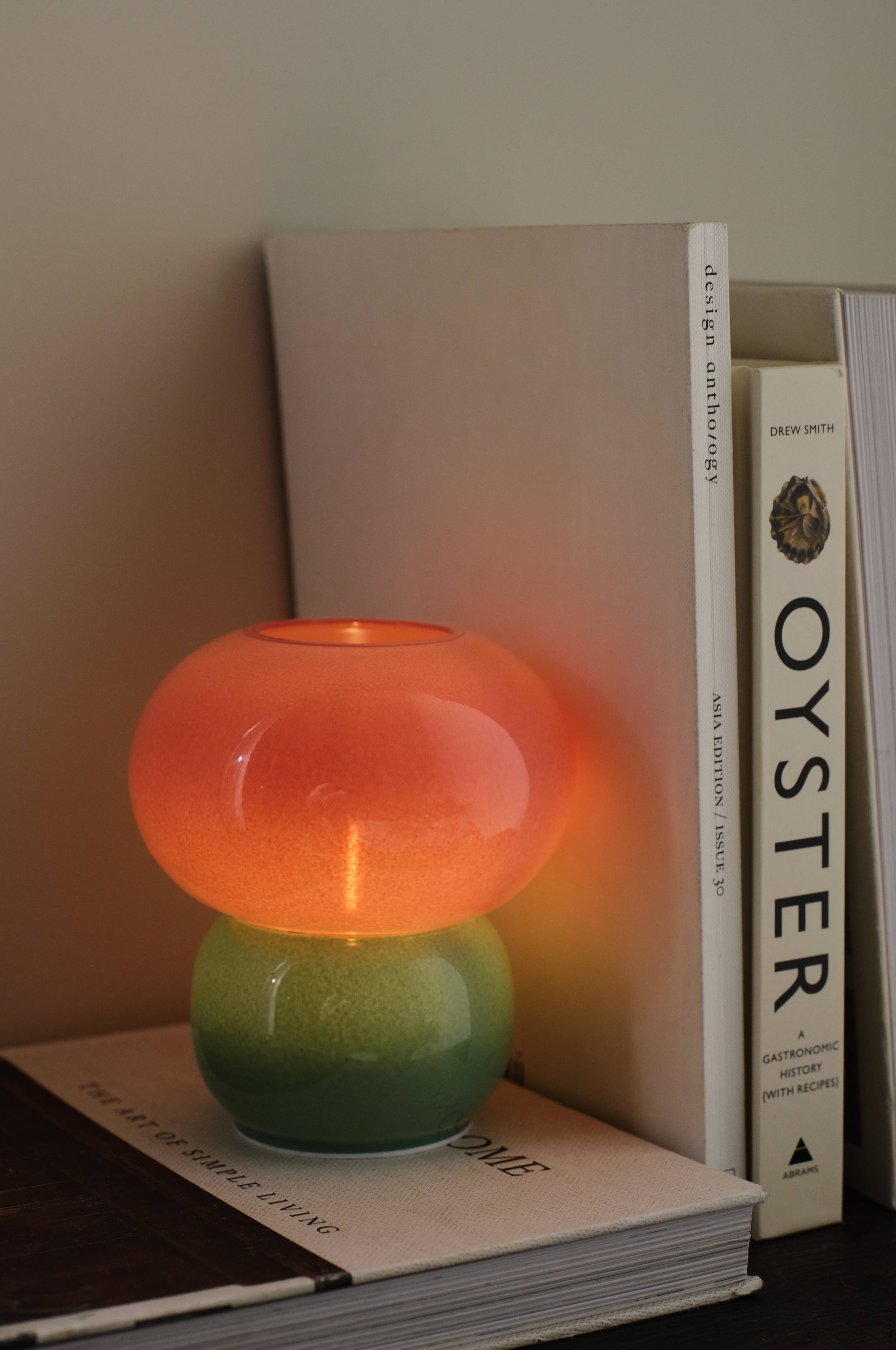 Batteridrevet bordlampe Berry