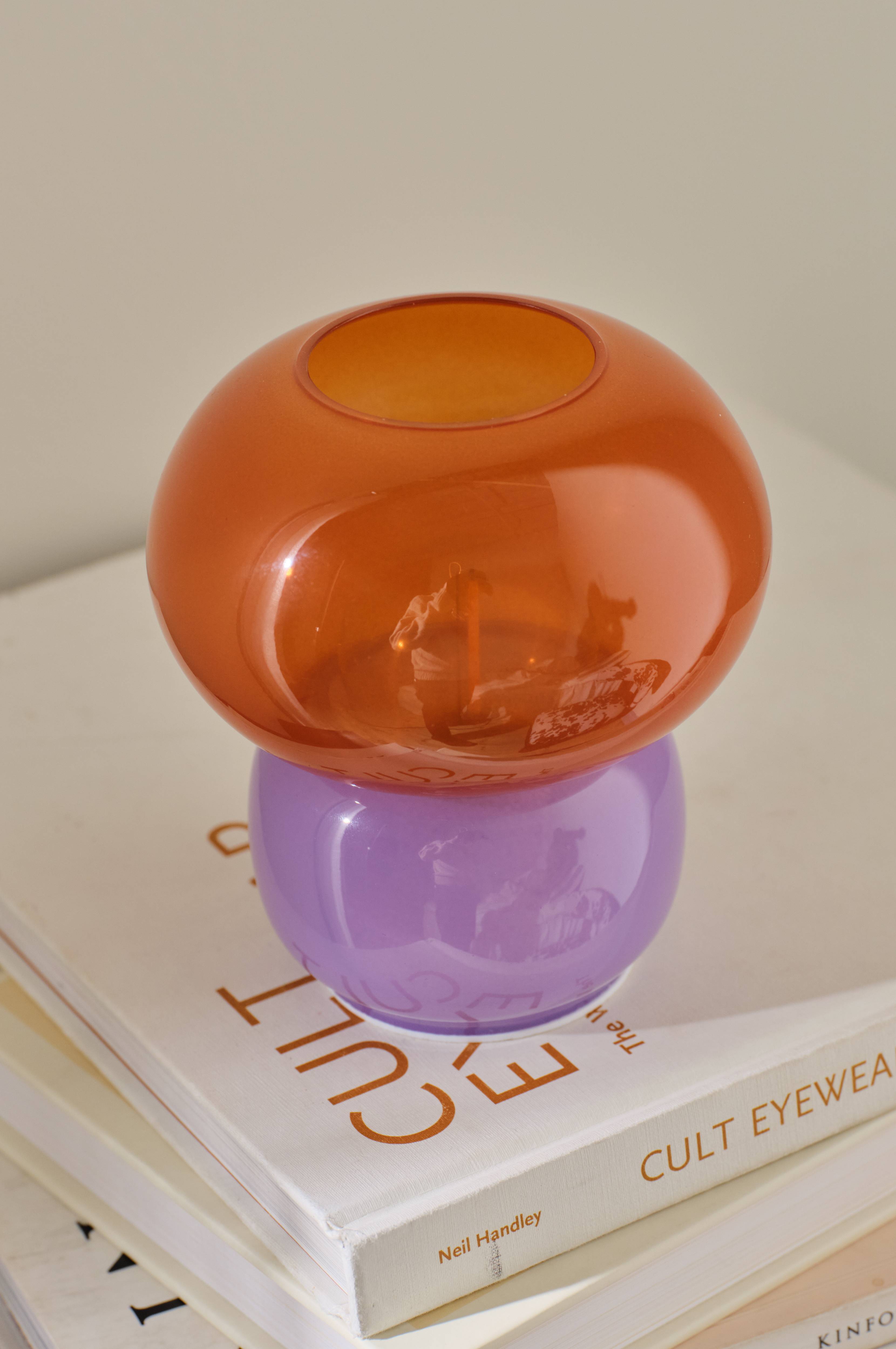 Batteridrevet bordlampe Berry