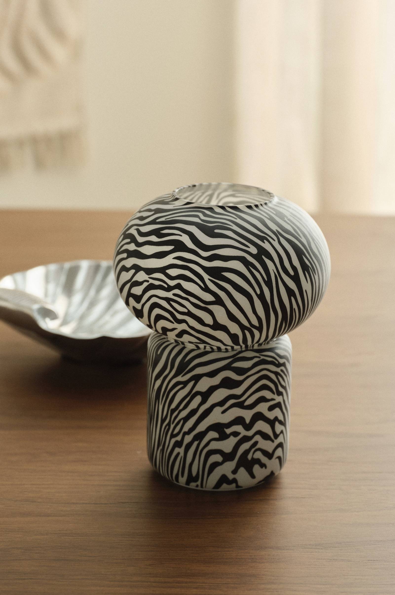 Batteridrevet bordlampe Loulou