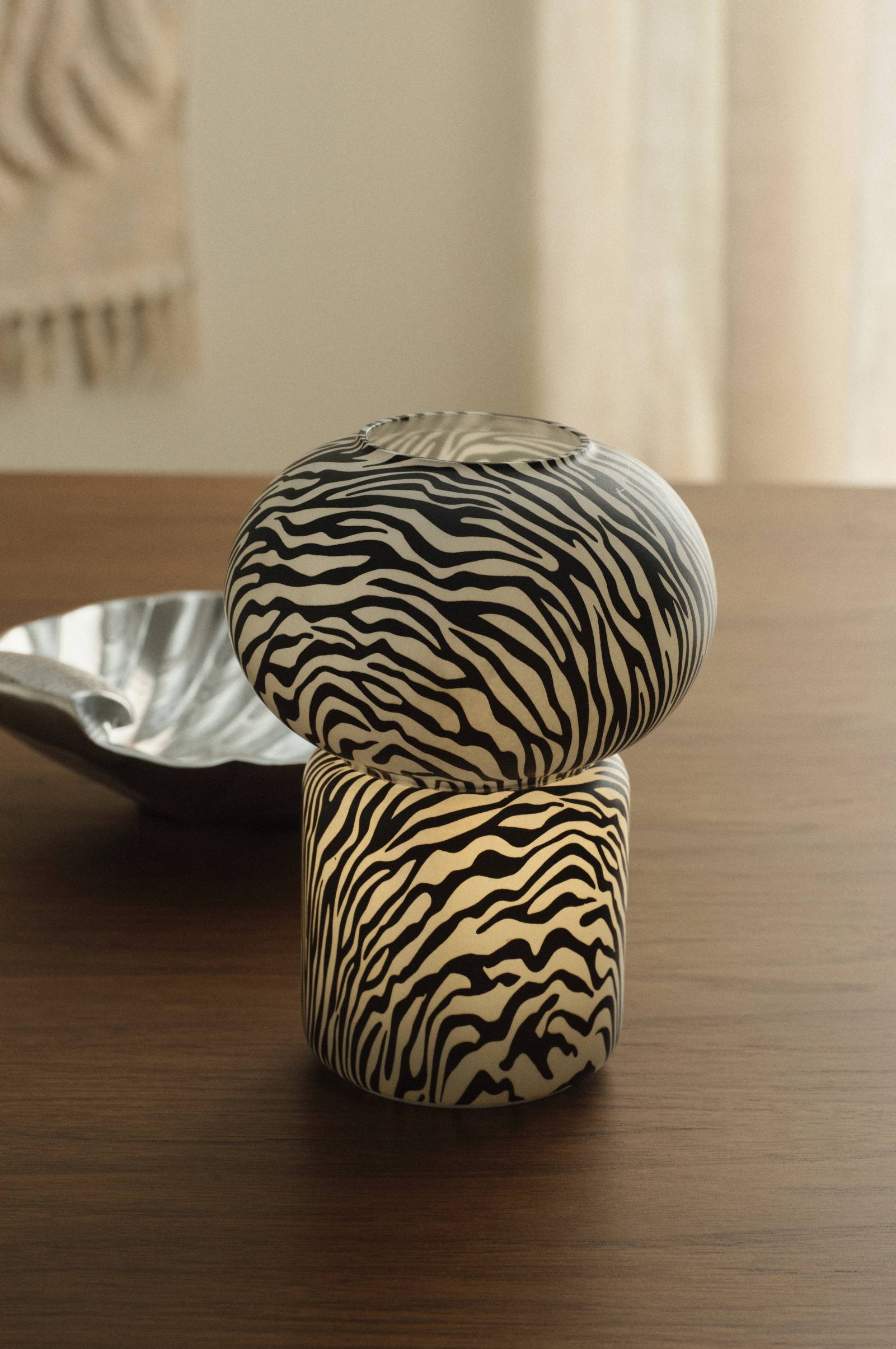 Batteridrevet bordlampe Loulou