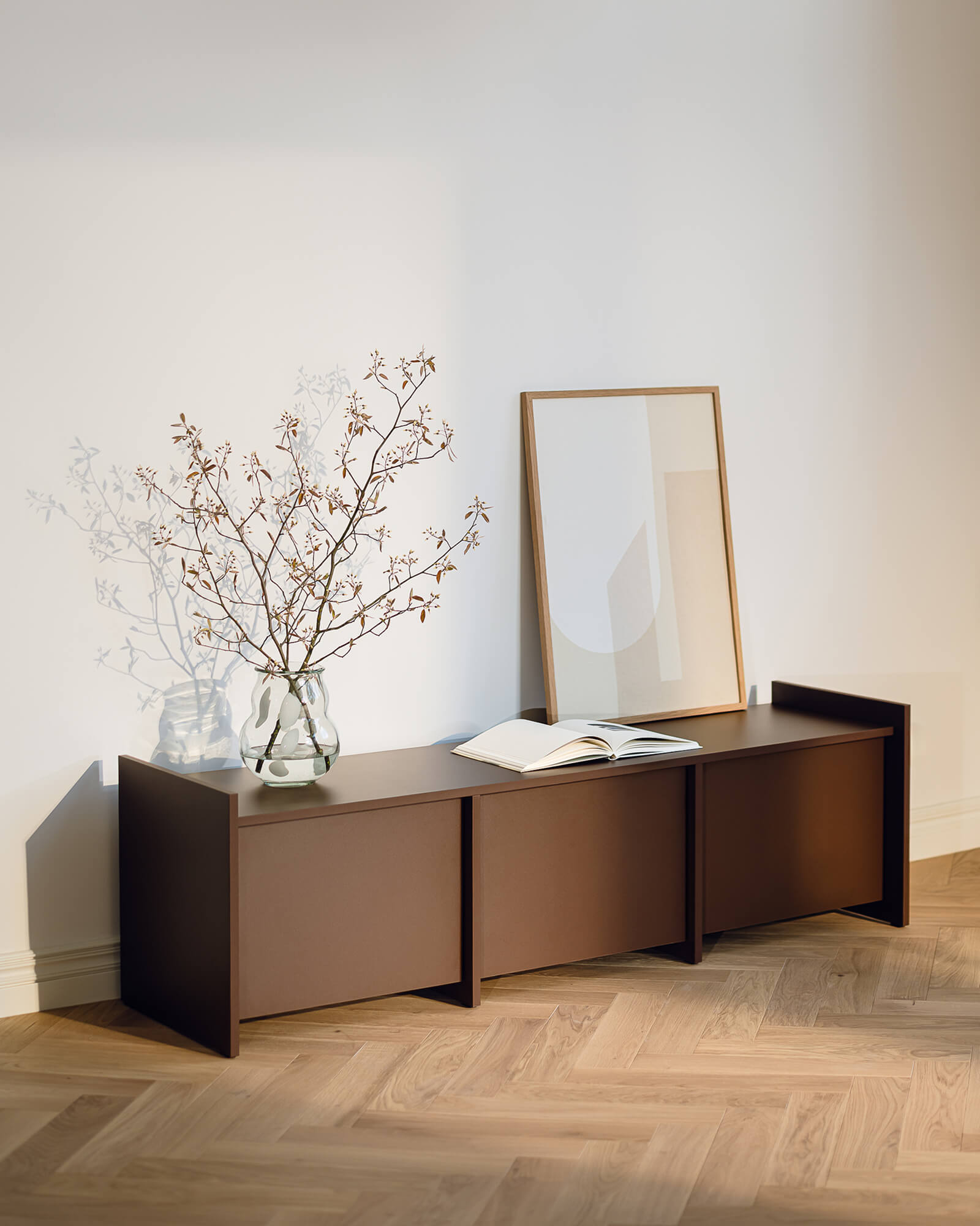 Hido TV Stand
