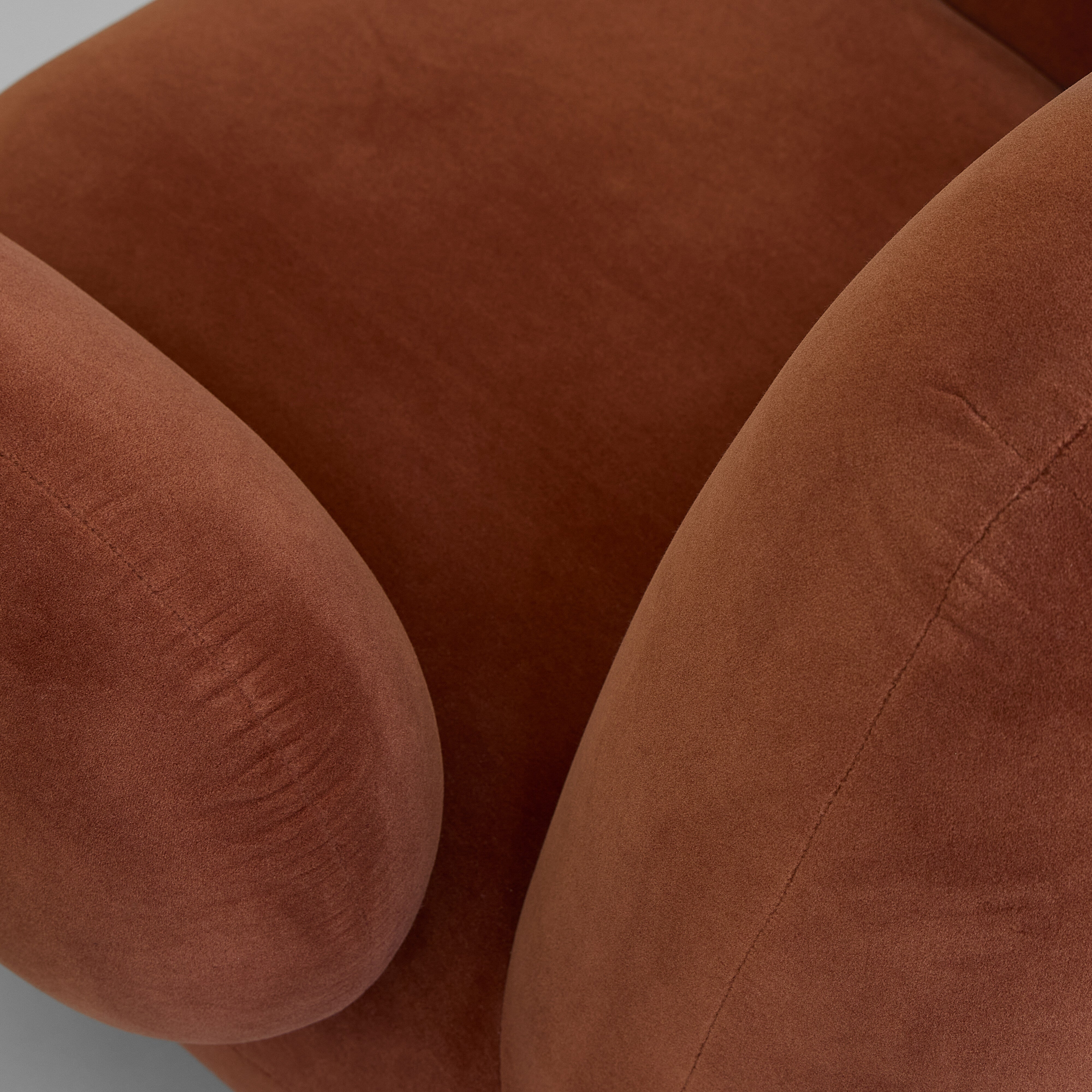Toe Armchair, Flat - Rust