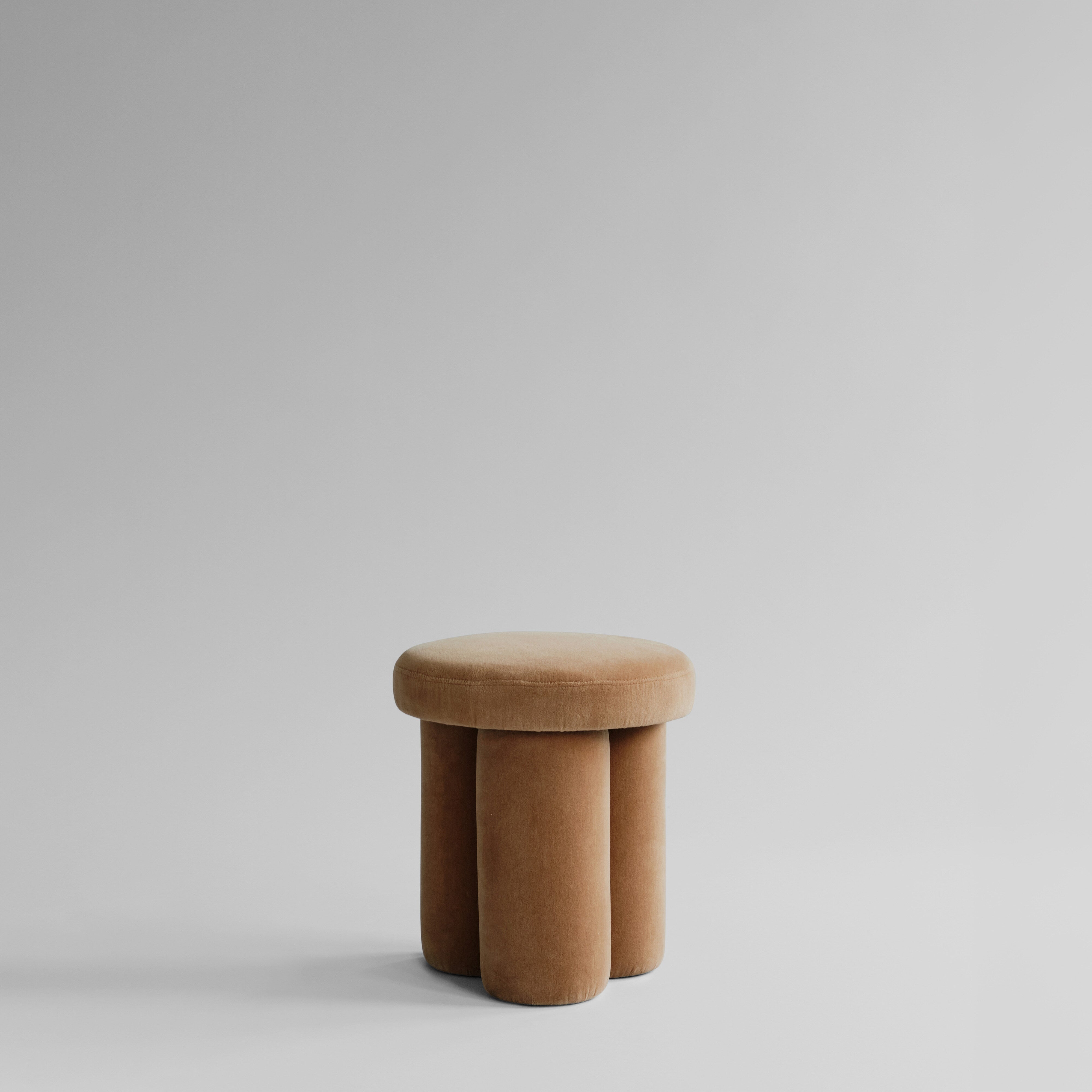 Big Foot Stool – Desert