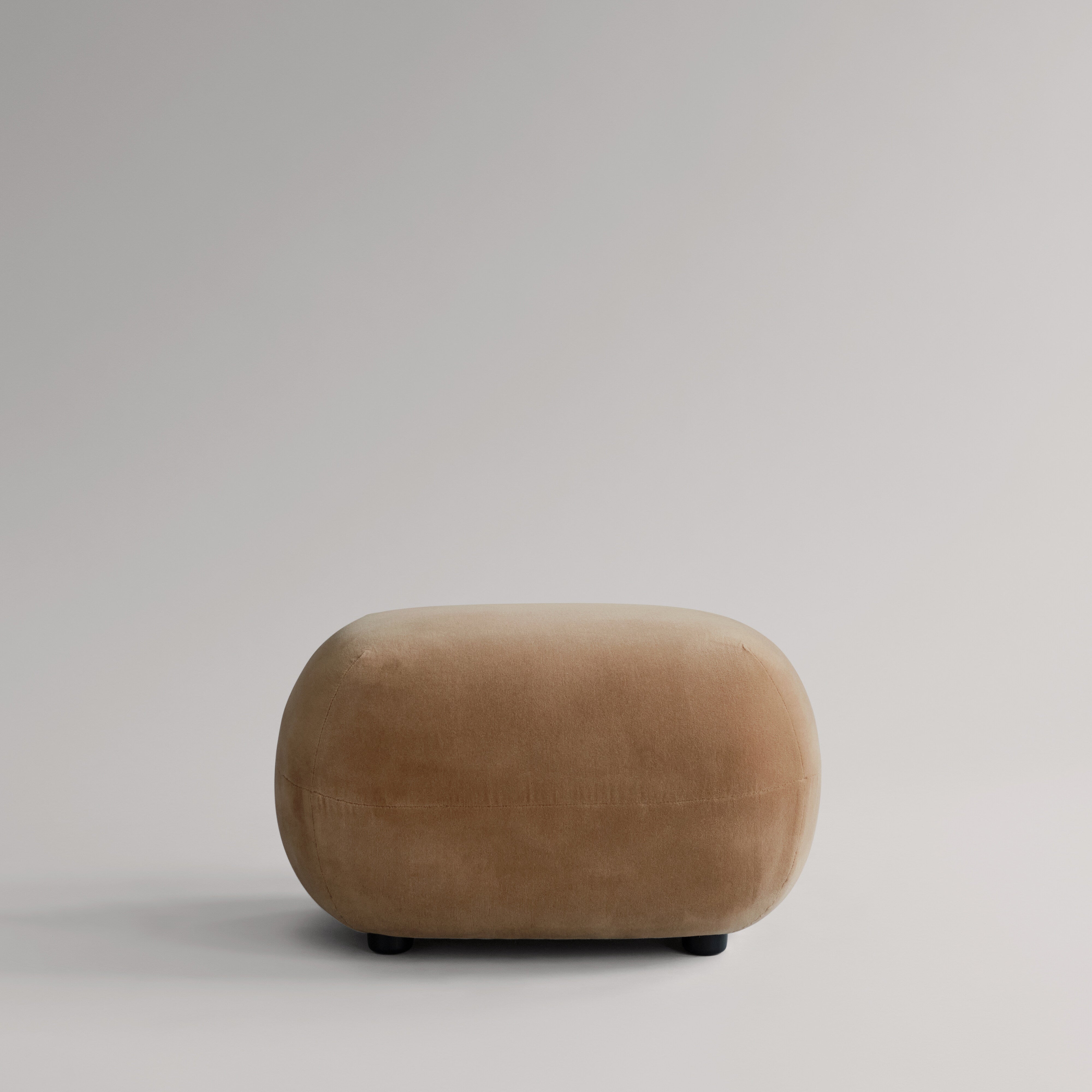 Toe Ottoman – Desert