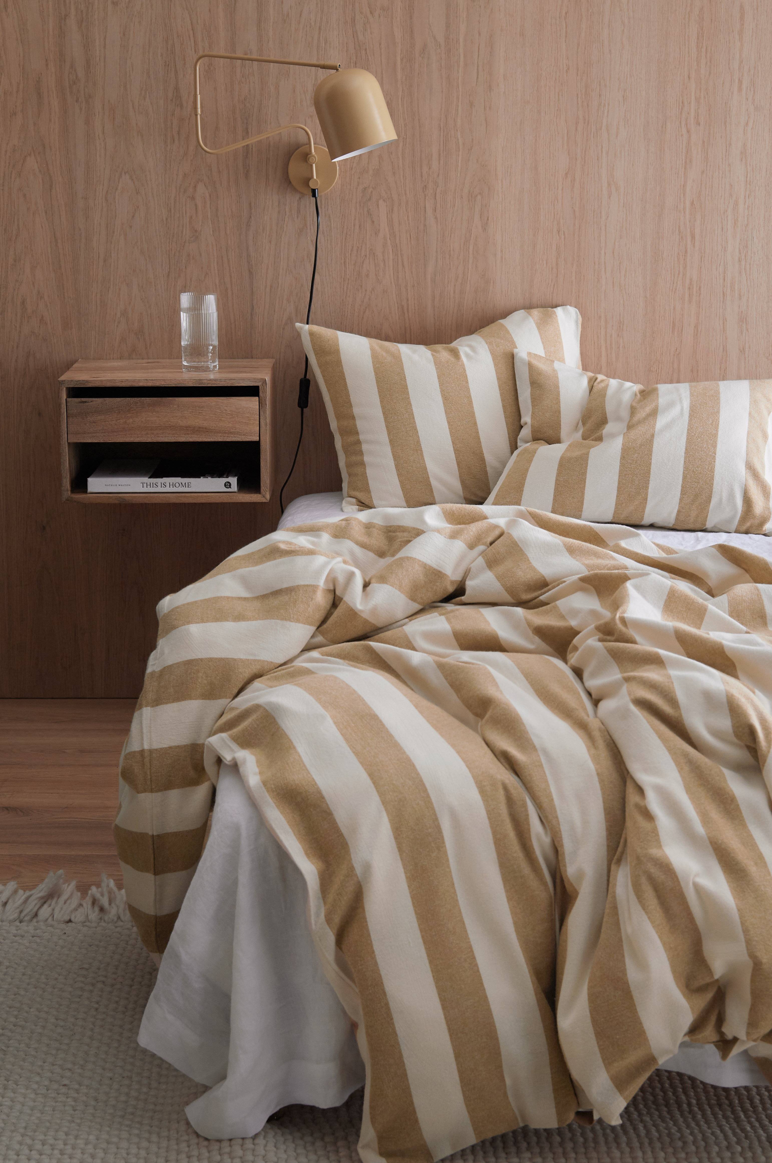 Dynetrekksett Valerie Block Stripe i bomullsflanell, 2 stk.