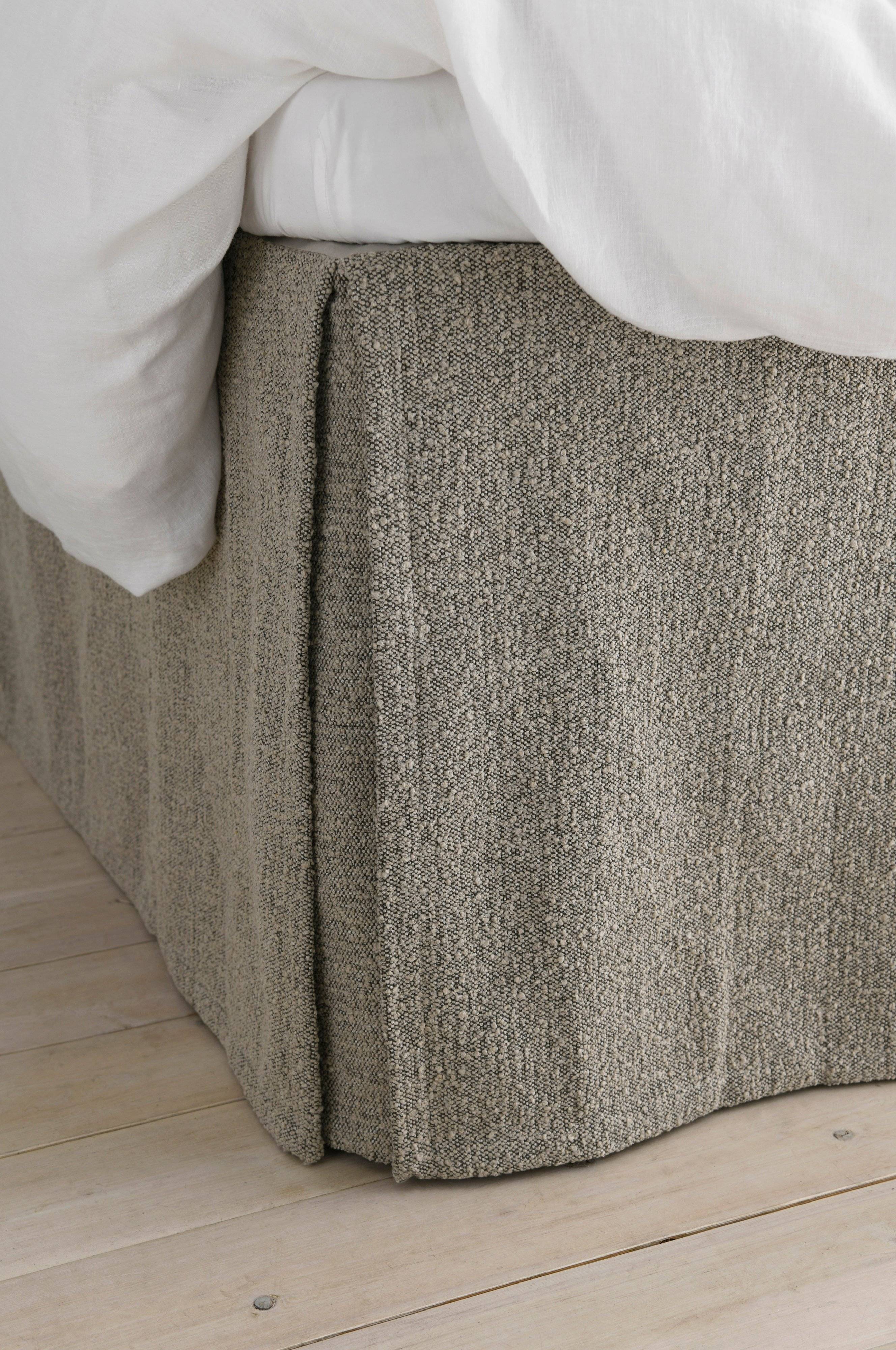 Sengekappe Altro i bouclé, høyde 60 cm