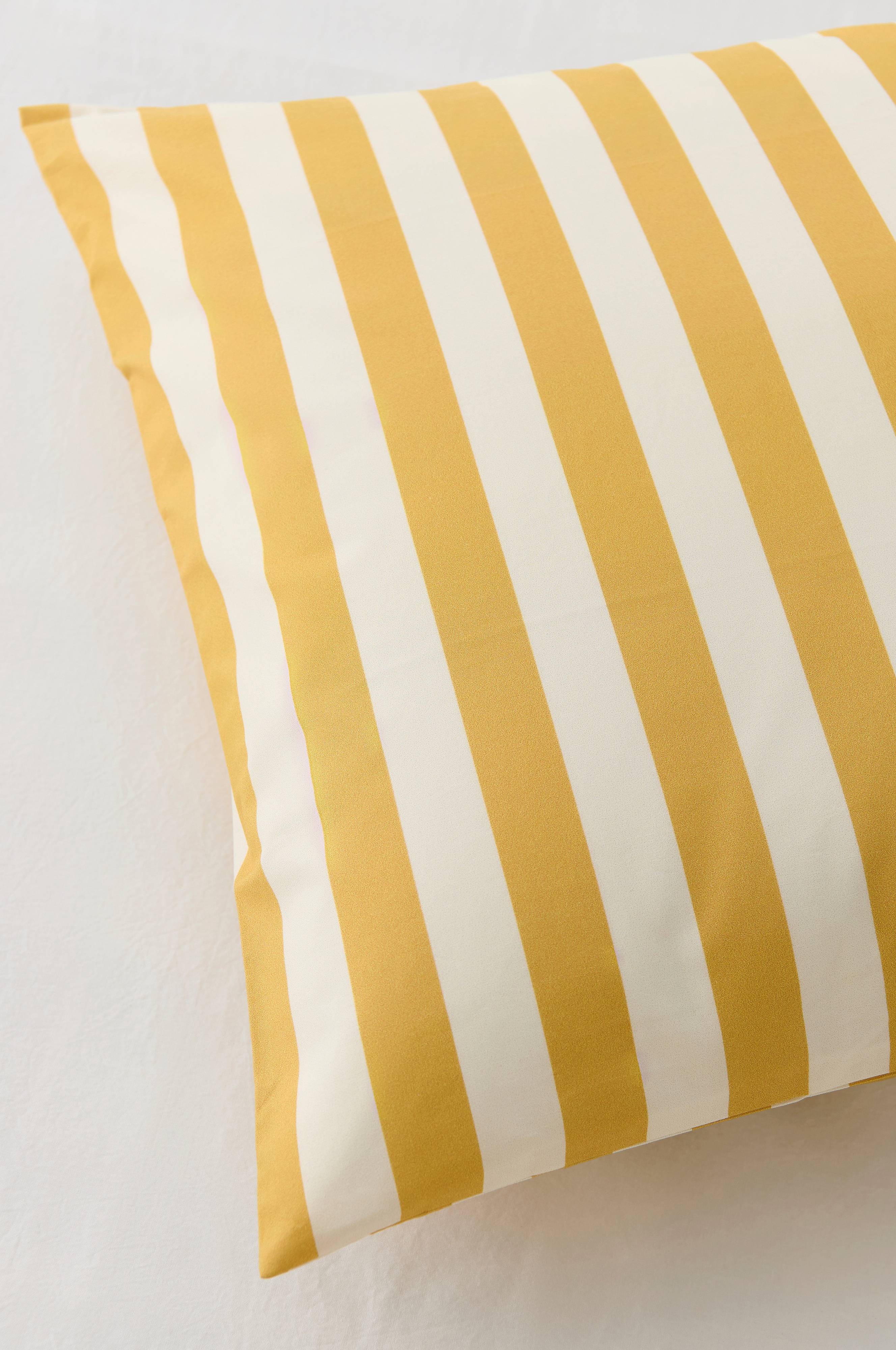 Sengesett Crystal Stripe i bomullspercale 2 eller 3 stykker