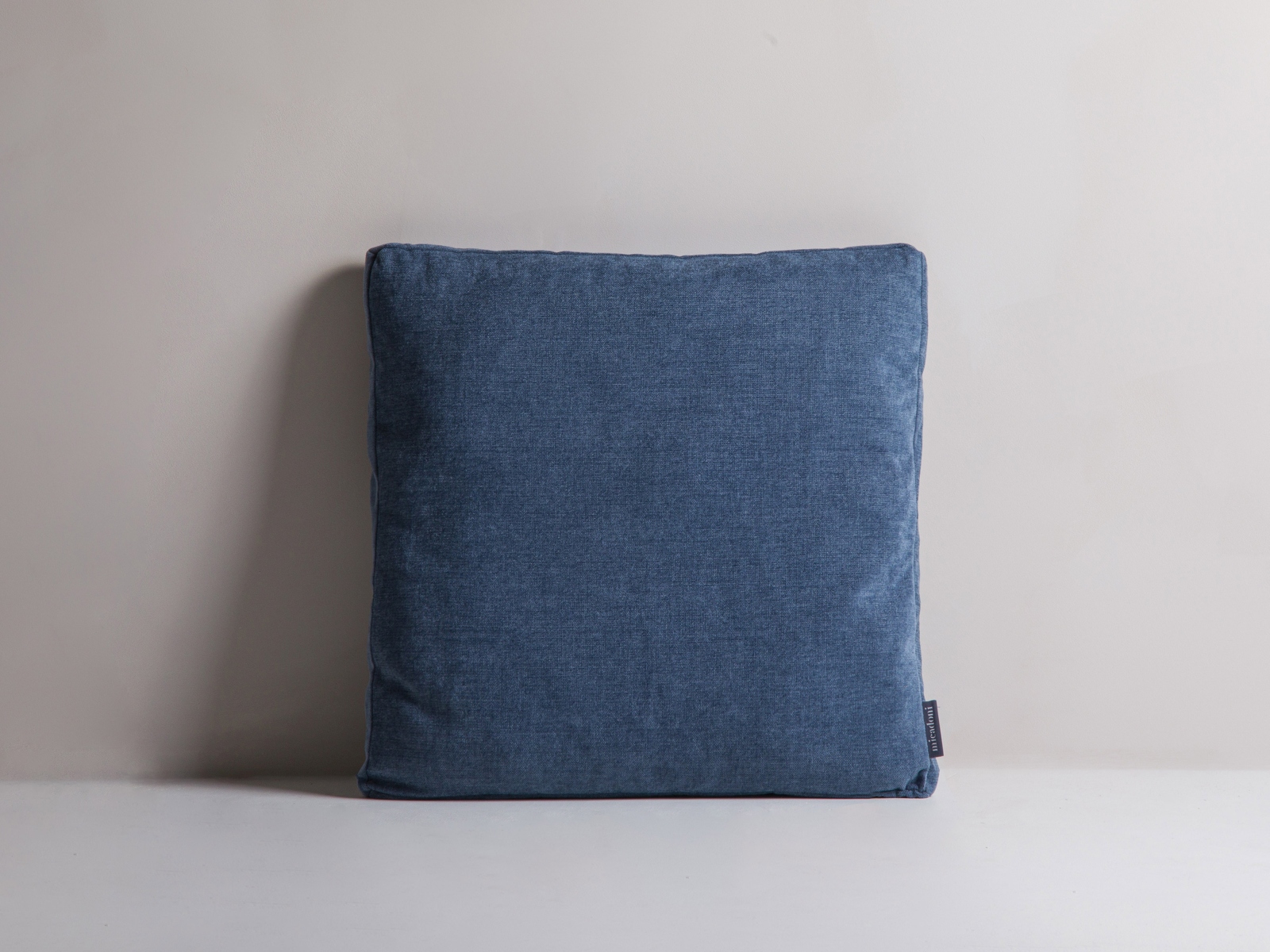 Pillow, "Mono", 50x18x50