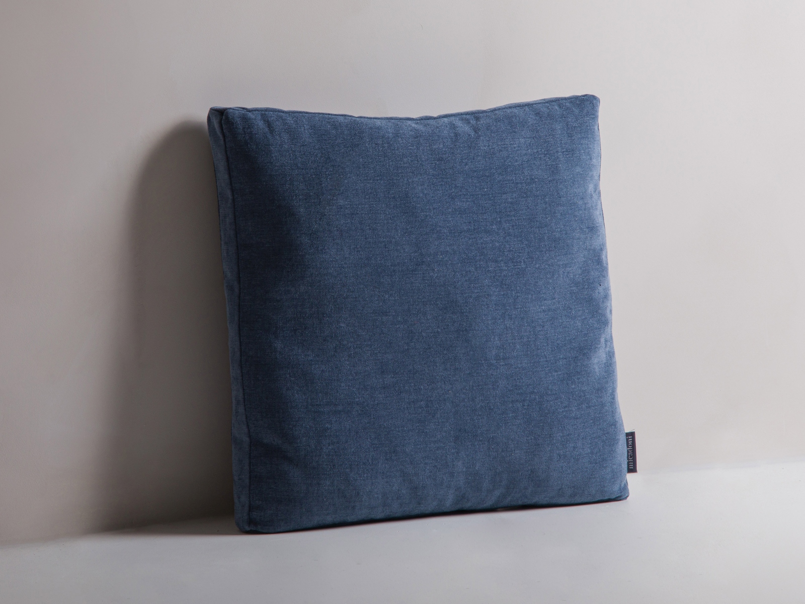Pillow, "Mono", 50x18x50