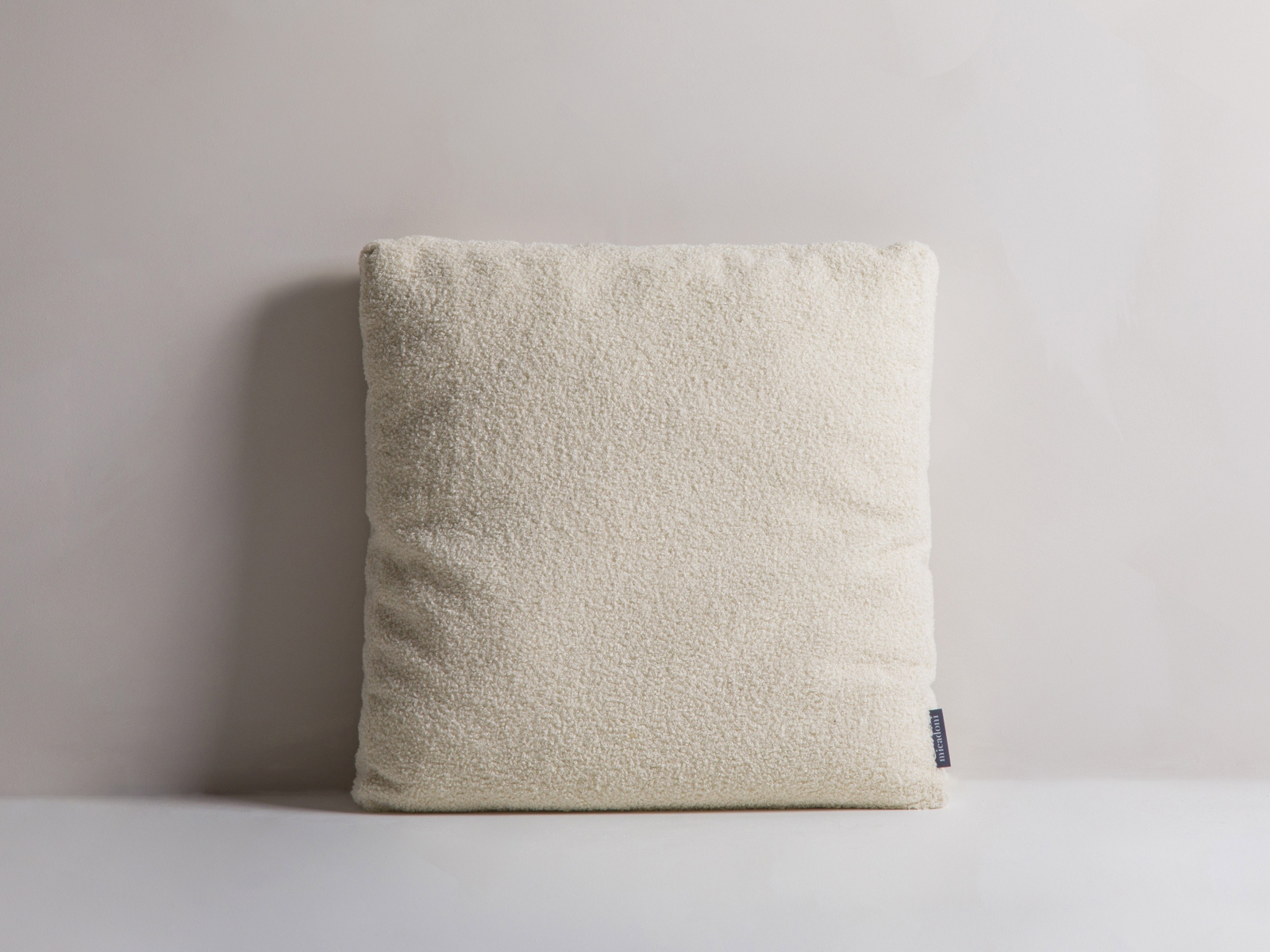 Pillow, "Mono", 50x18x50