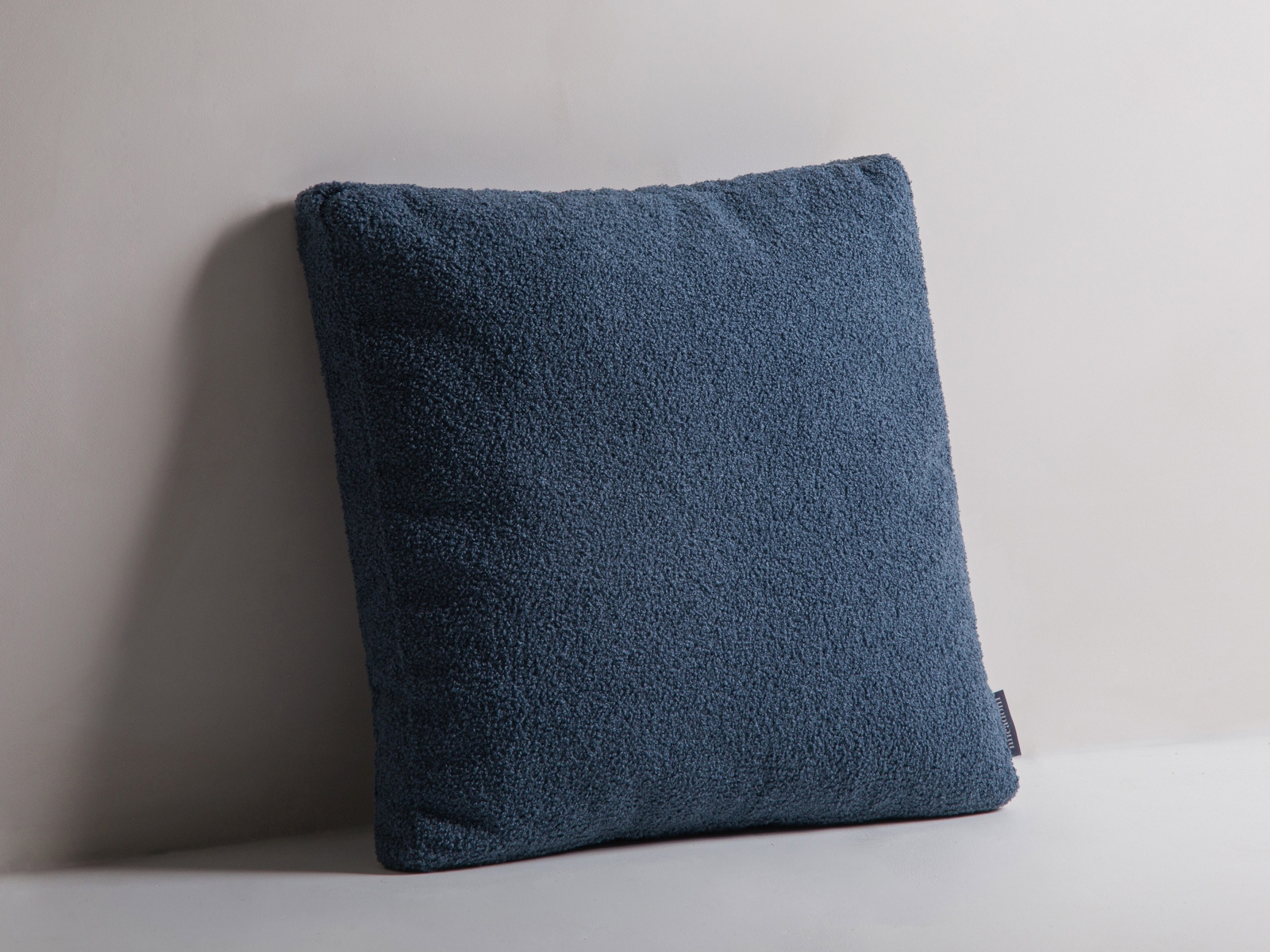 Pillow, "Mono", 50x18x50