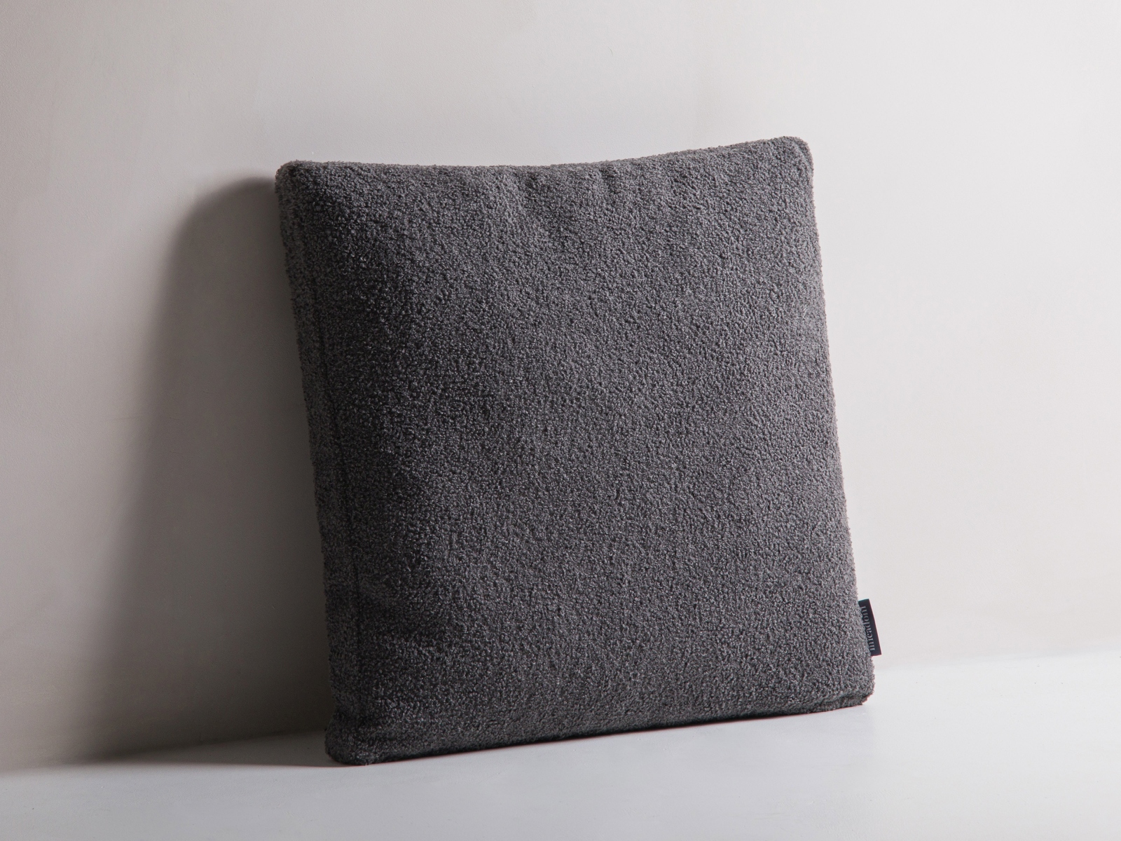Pillow, "Mono", 50x18x50
