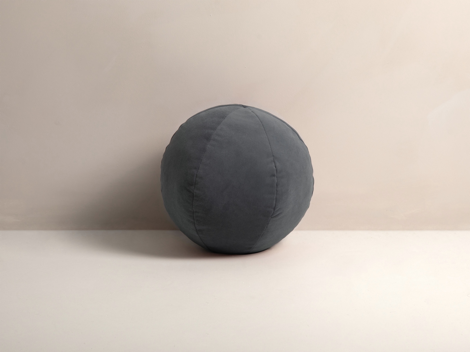 Velvet Pillow, "Ball", 30x30x30