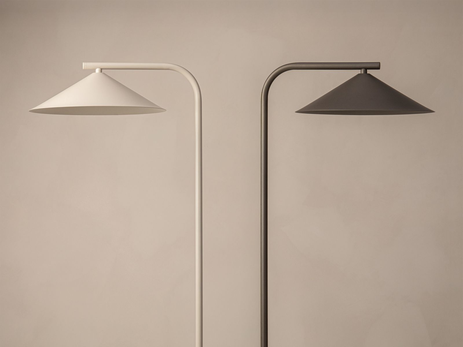 Floor Lamp, "Nocte", 41x30x160