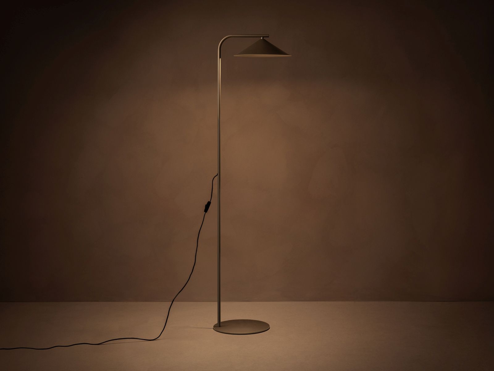 Floor Lamp, "Nocte", 41x30x160