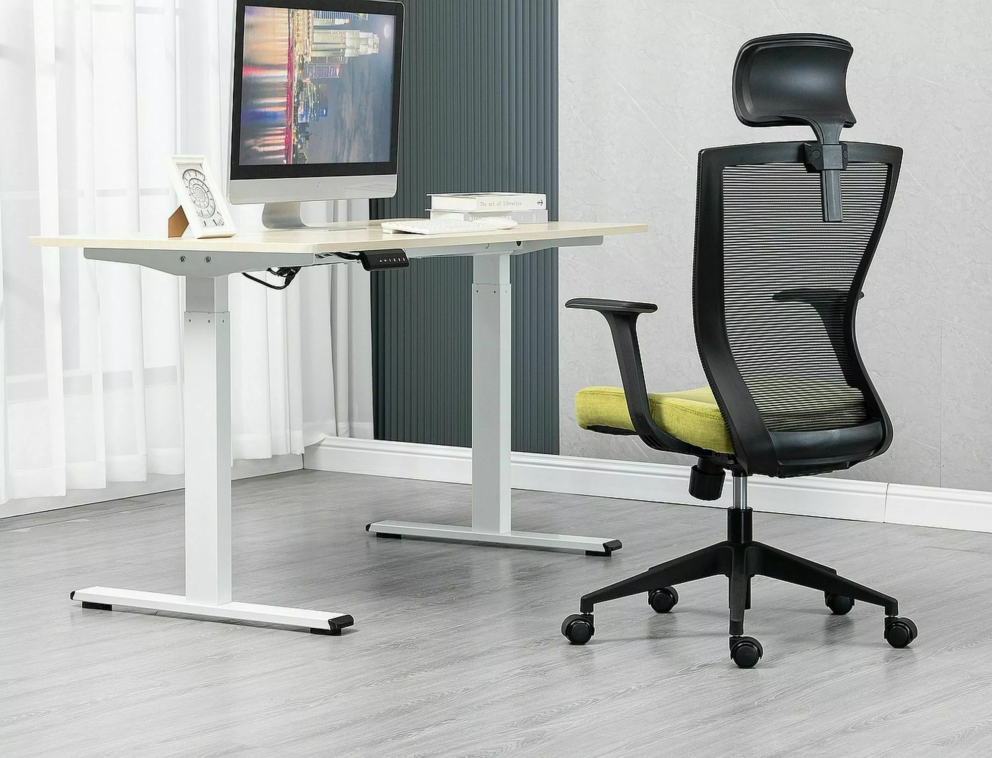 Fotel obrotowy Q-328H