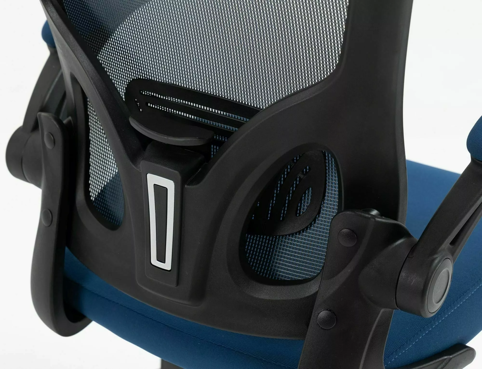 Fotel obrotowy Q-333