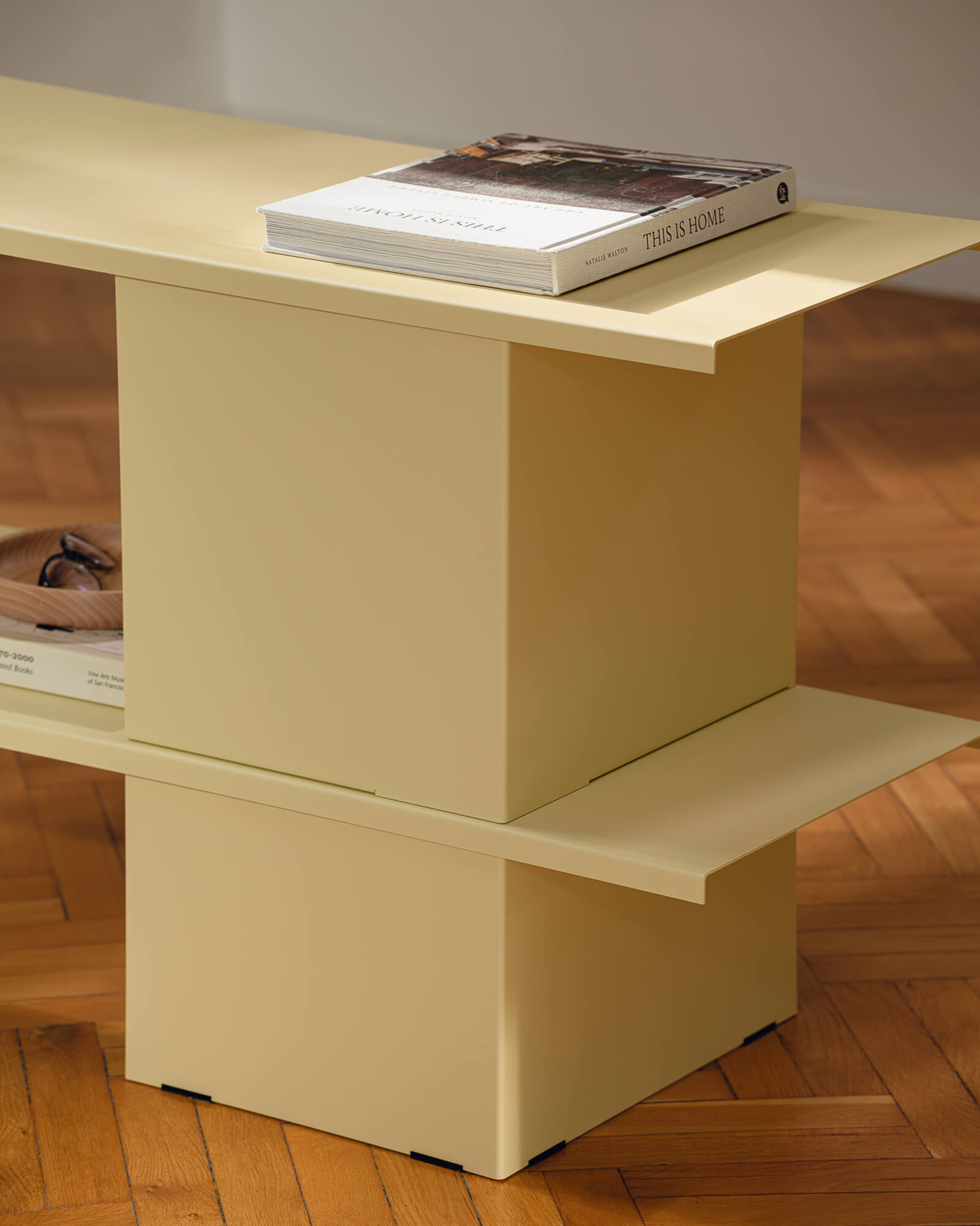 Hes Shelving Unit
