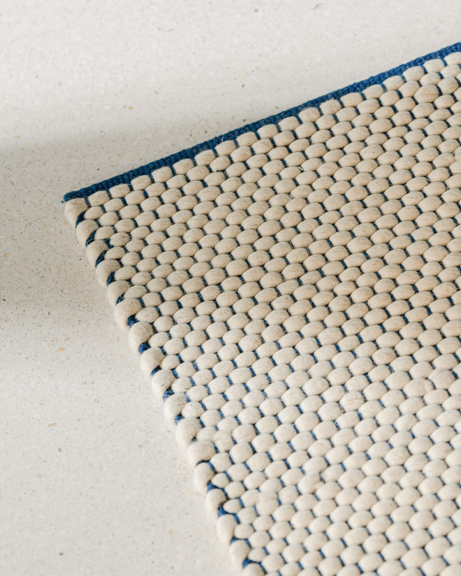 Lenu Rug
