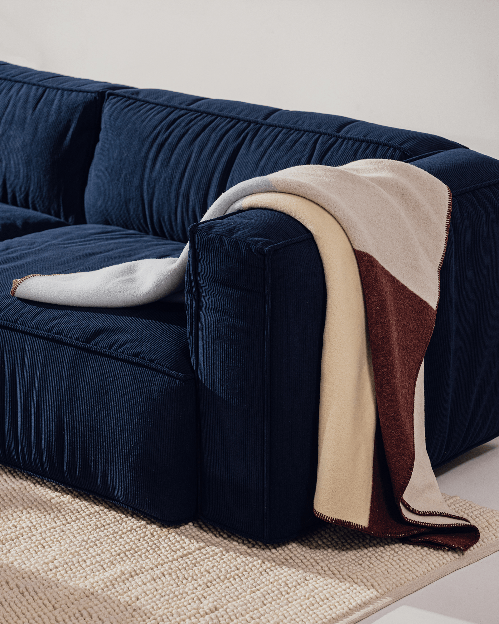 Lobi Sofa 2-seater