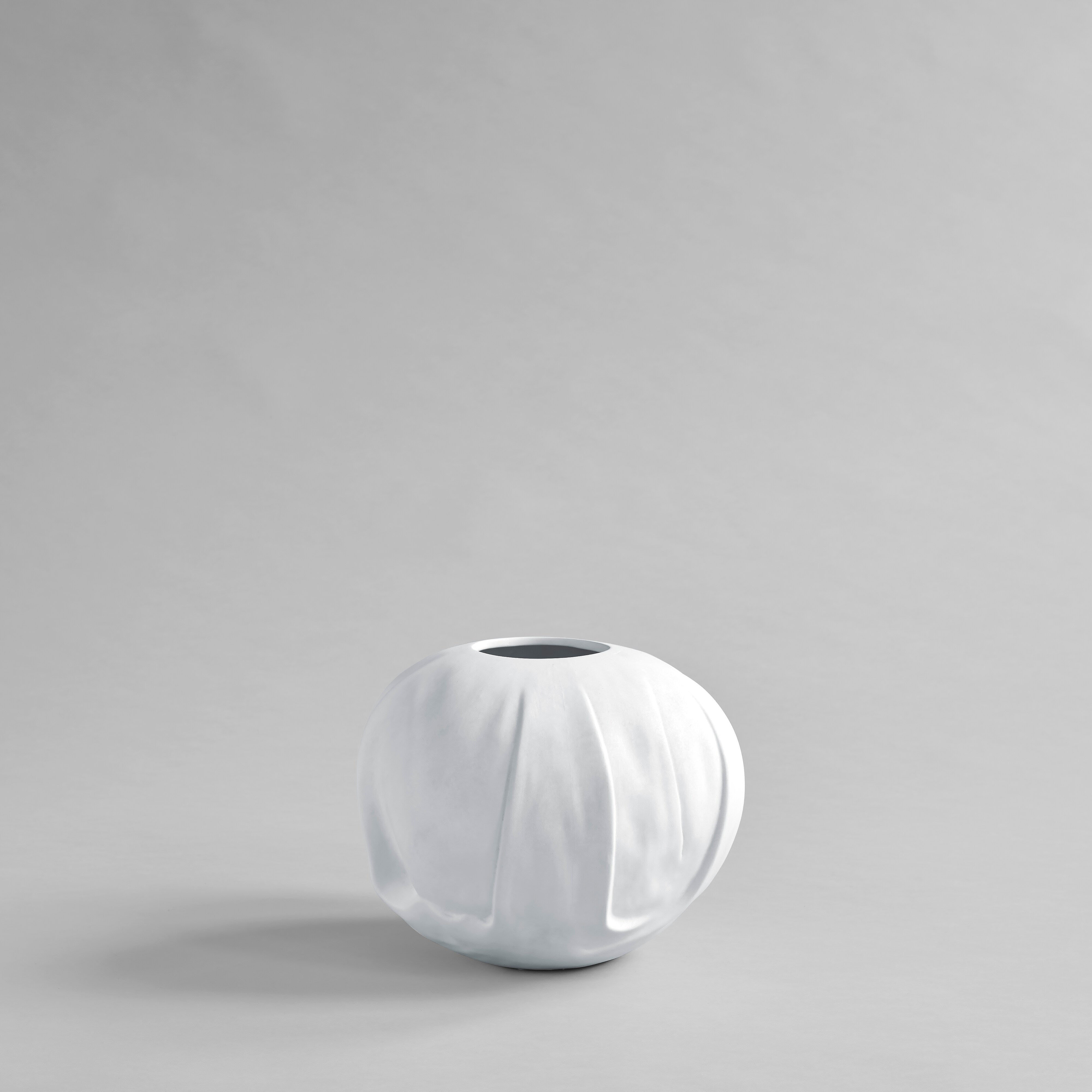 Orimono Vase, Medio - Bone White