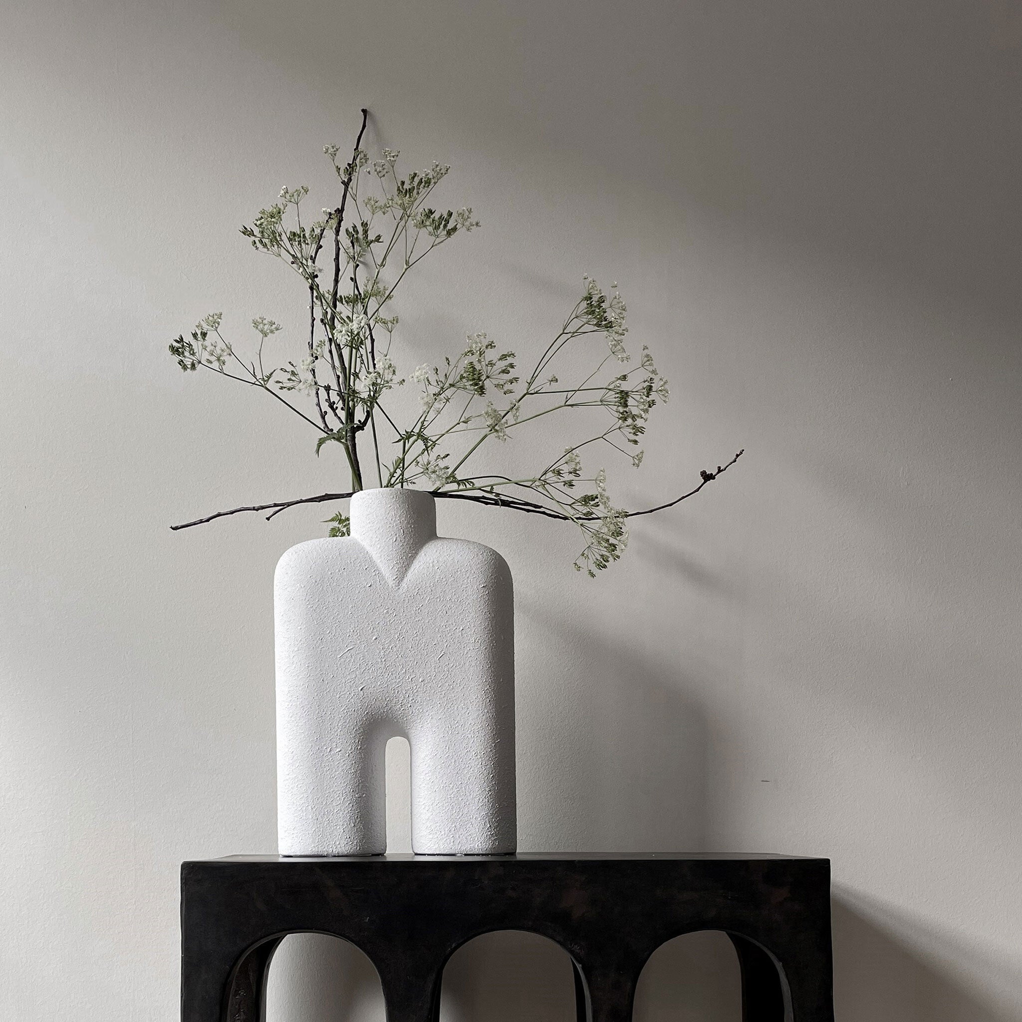 Cobra Vase Tall, Medio - Bubble White