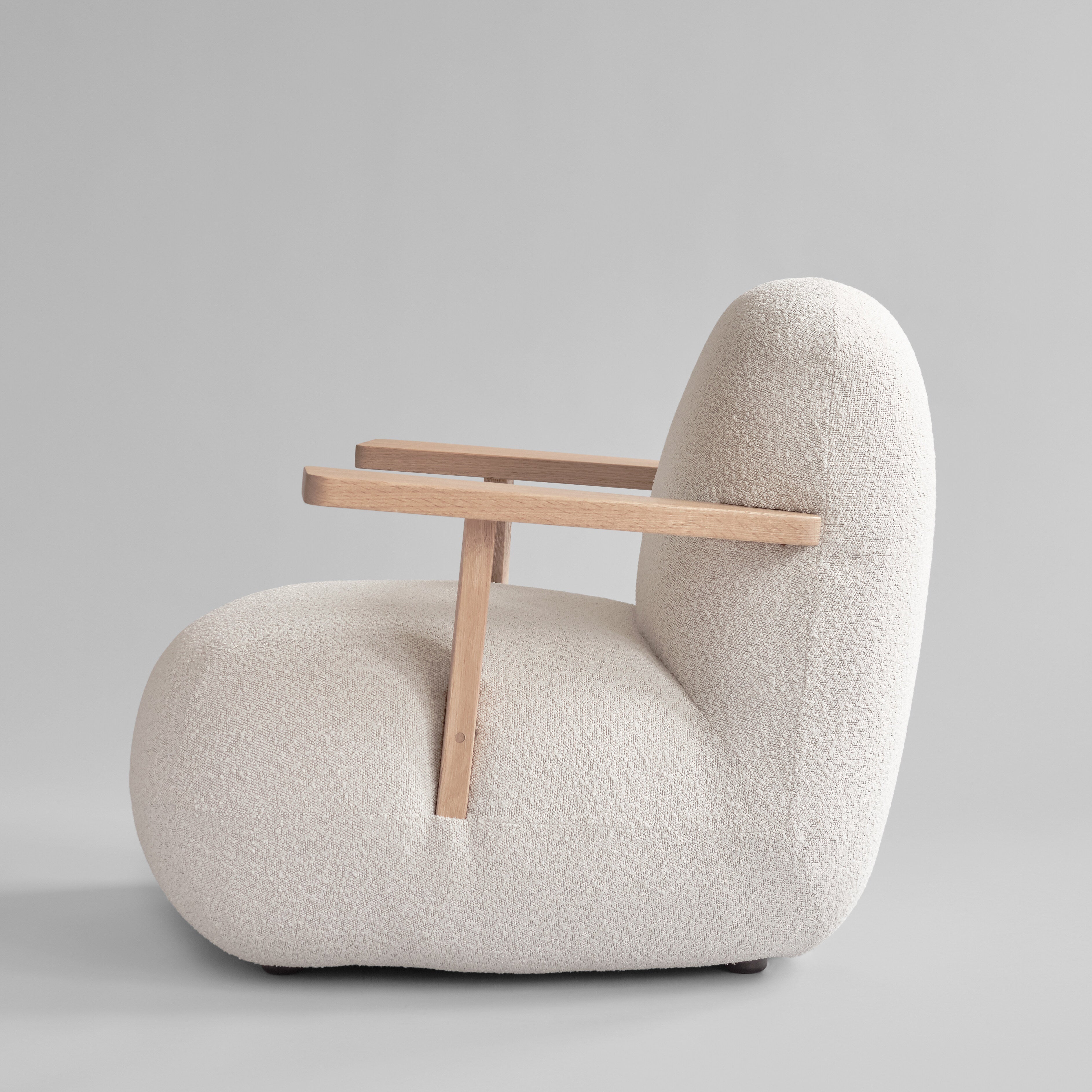 Toe Chair Armrest - Natural Oak / Off White
