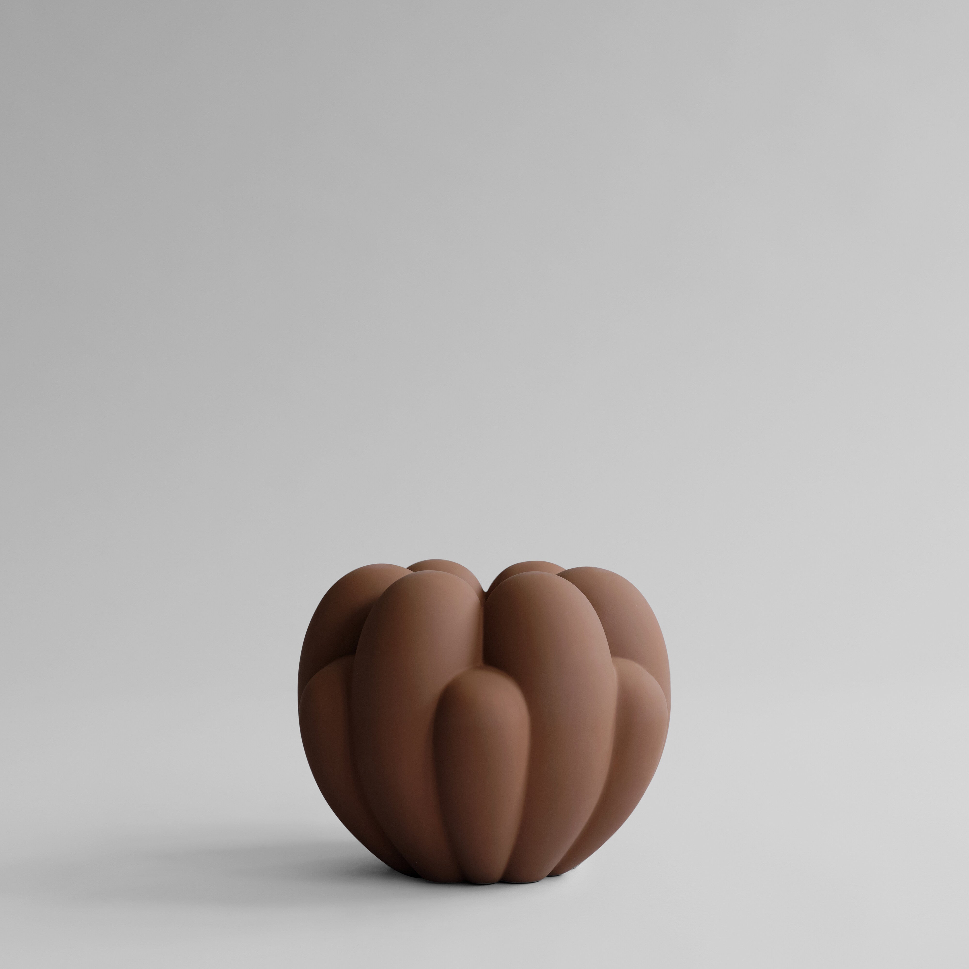 Bloom Vase, Mini – Almond