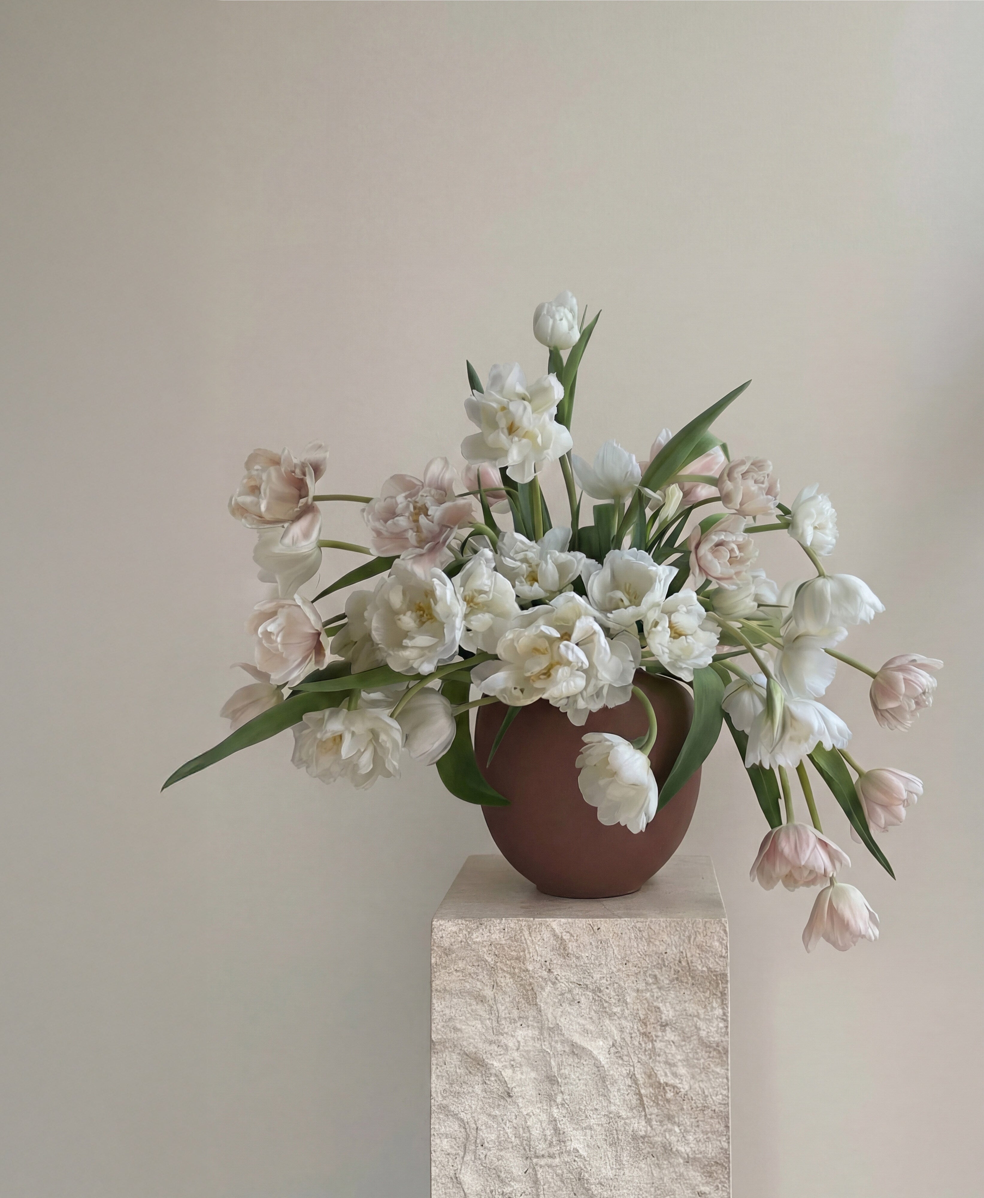 Sunao Vase, Mini - Almond