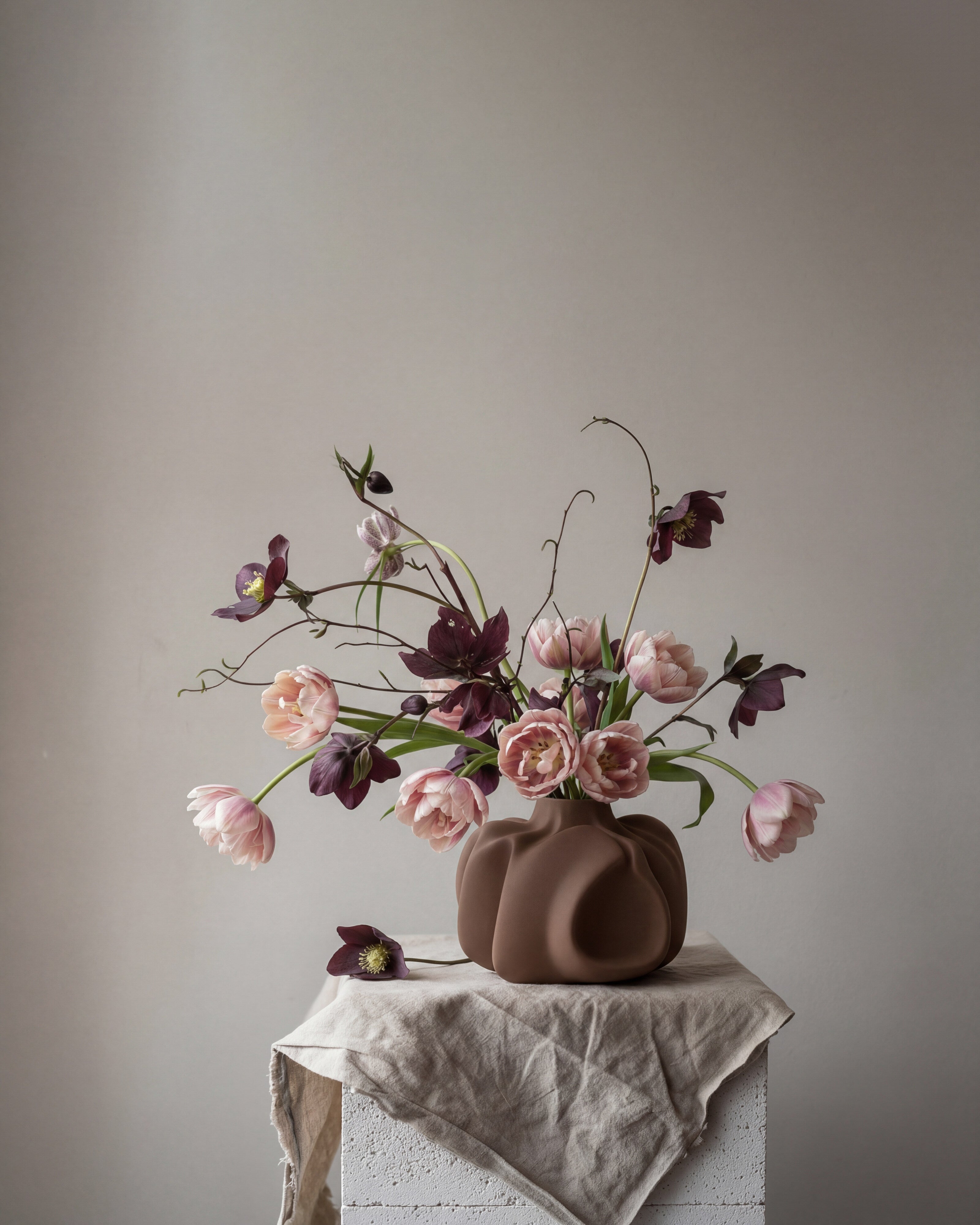 Wabi Vase, Medio - Almond