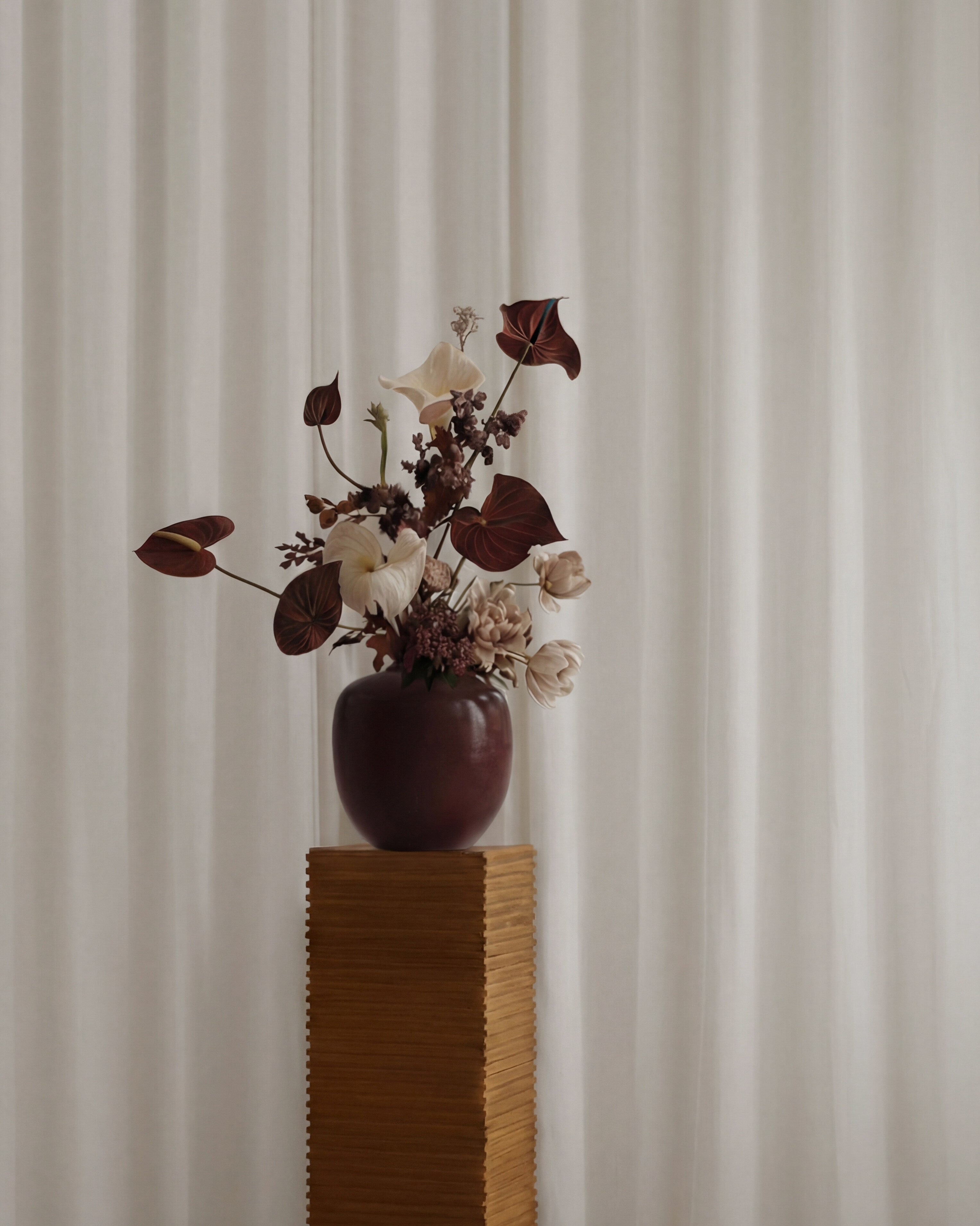 Sunao Vase, Mini - Maroon