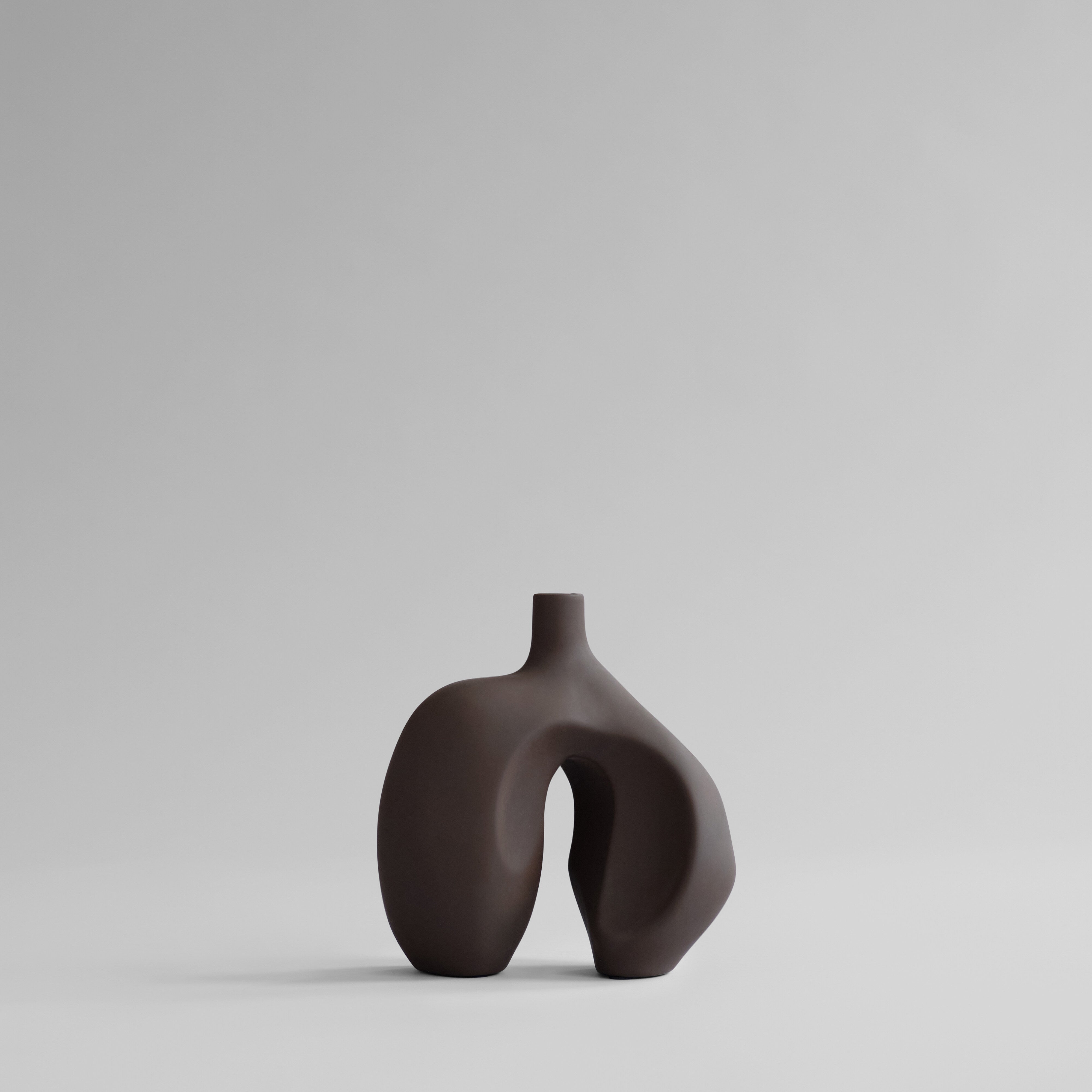 Ni Vase, Mini - Chocolate Brown