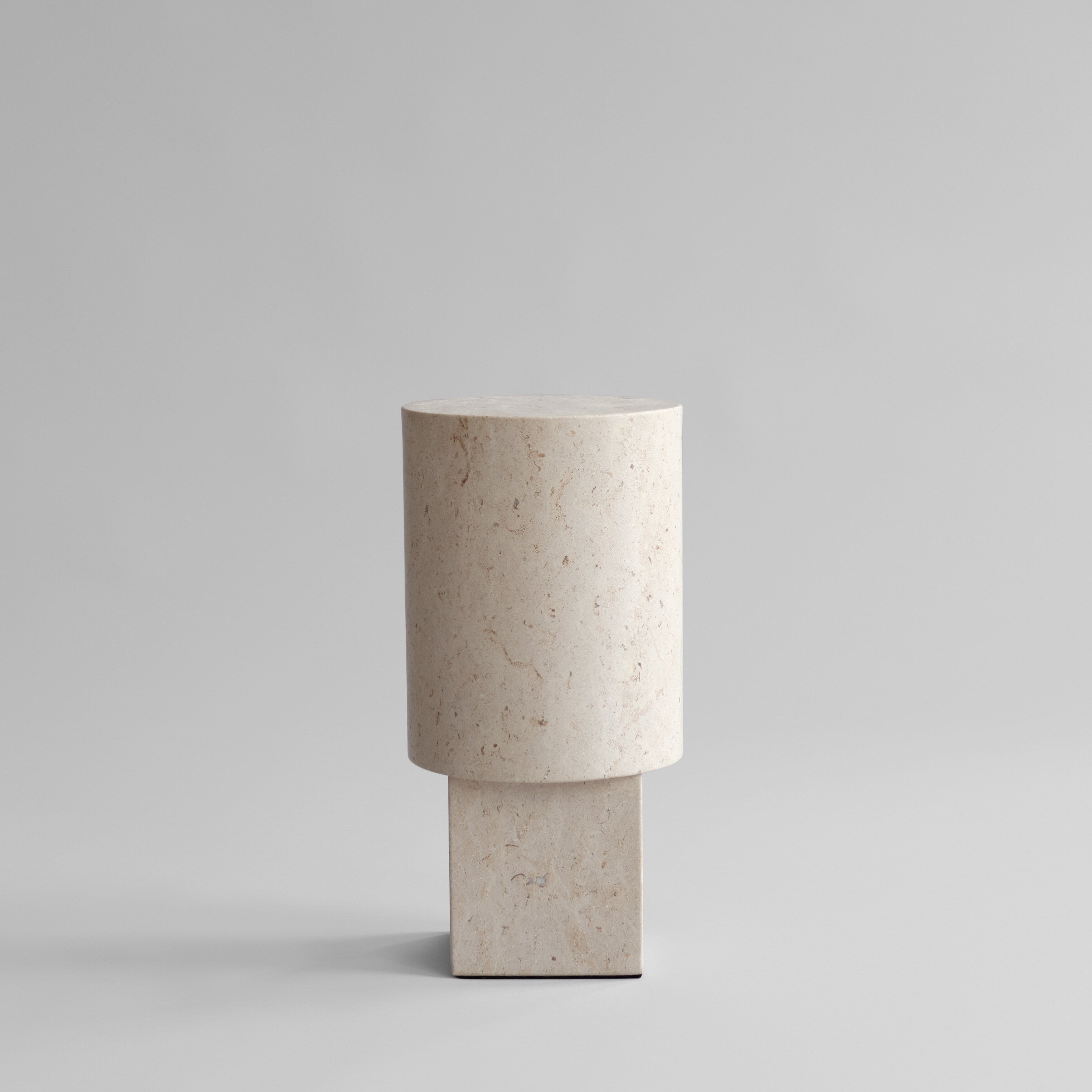 Column Table - Limestone