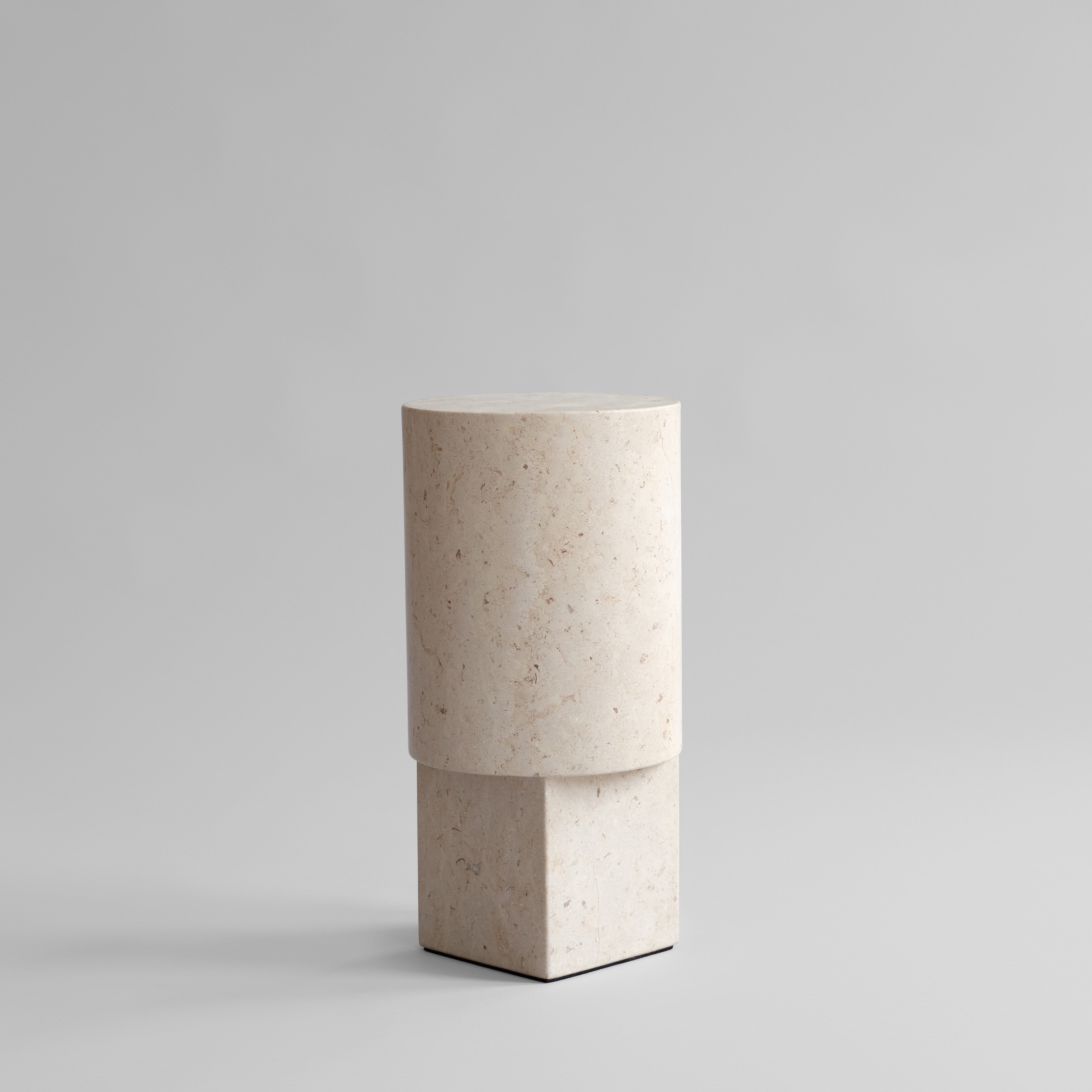 Column Table - Limestone