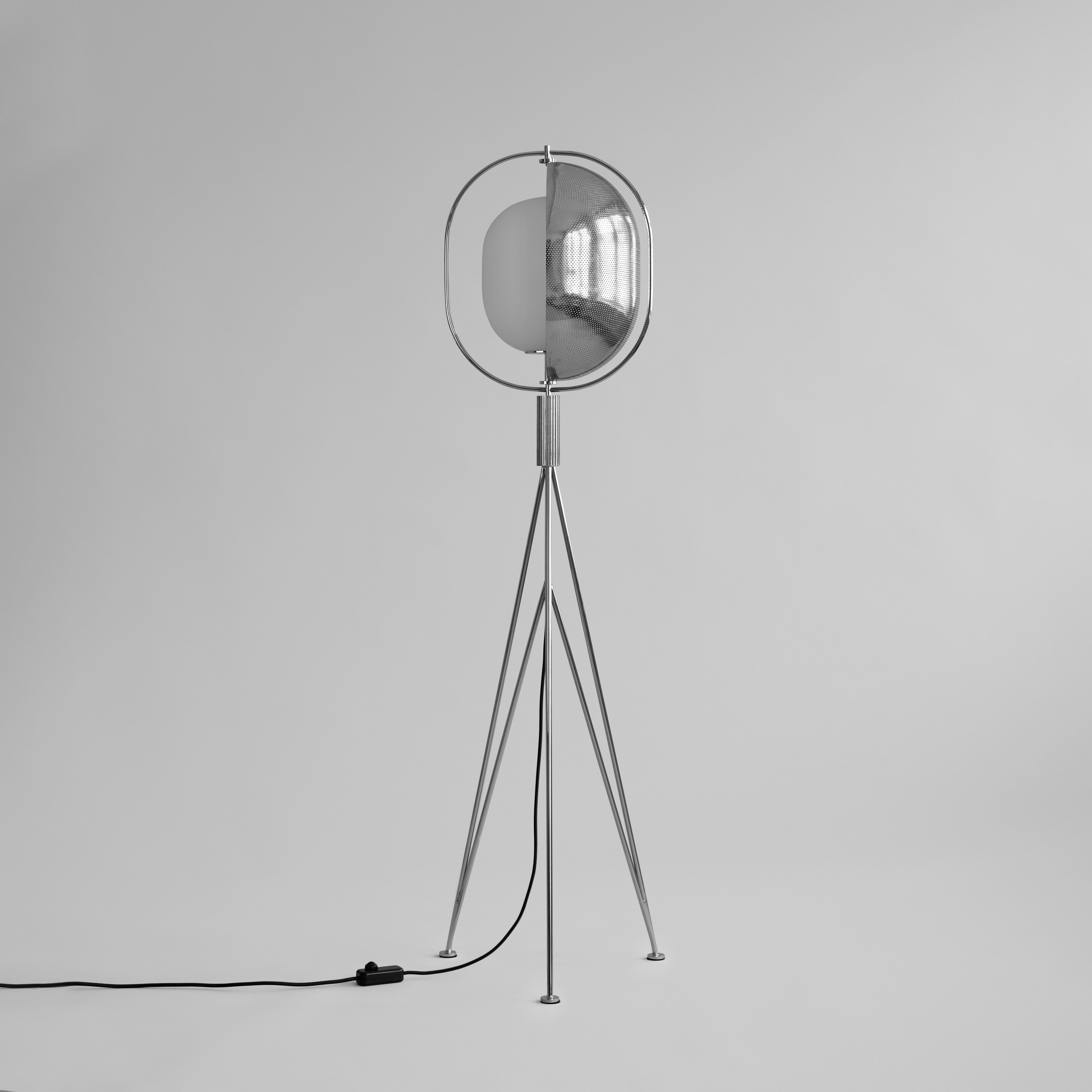 Pearl Floor Lamp - Chrome