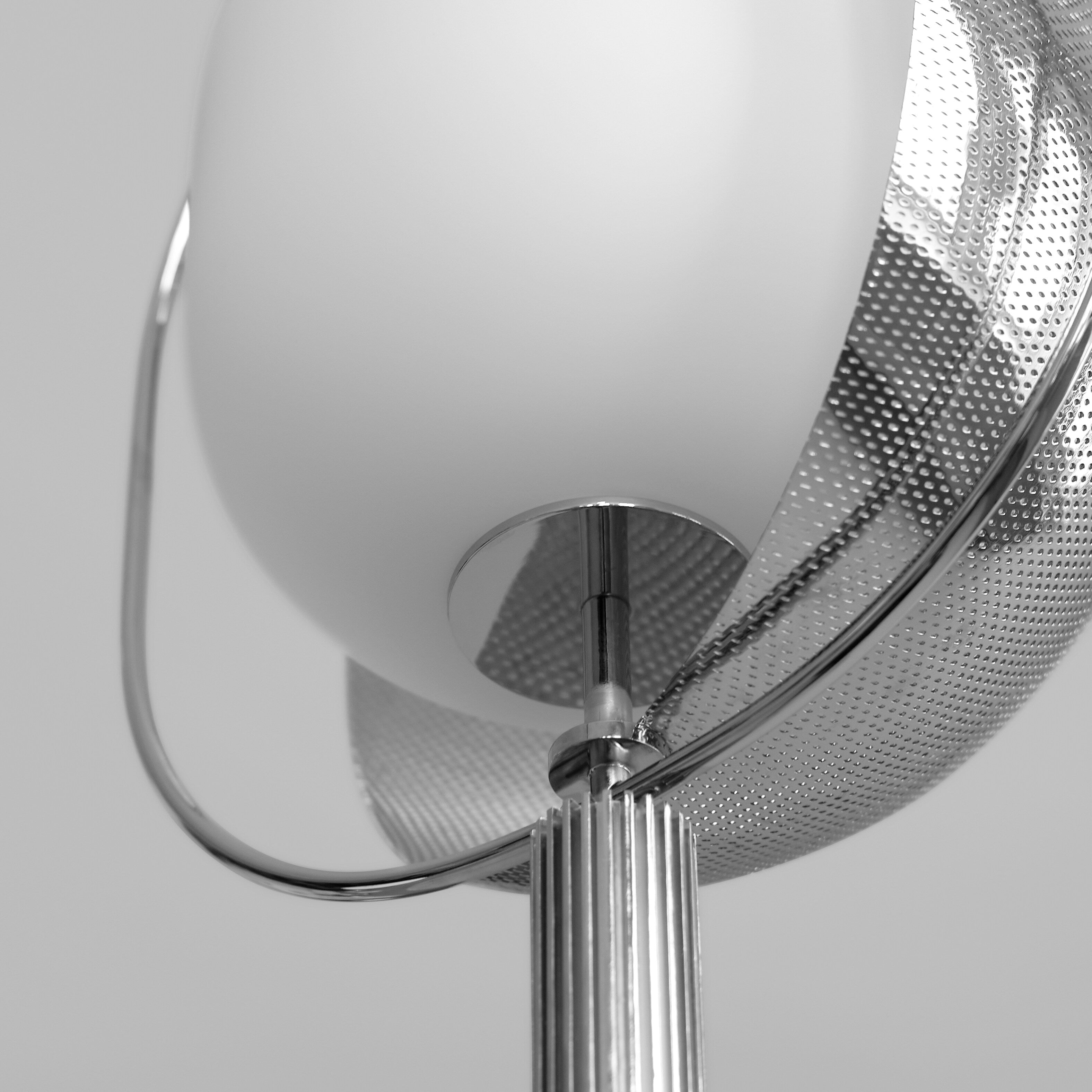 Pearl Floor Lamp - Chrome