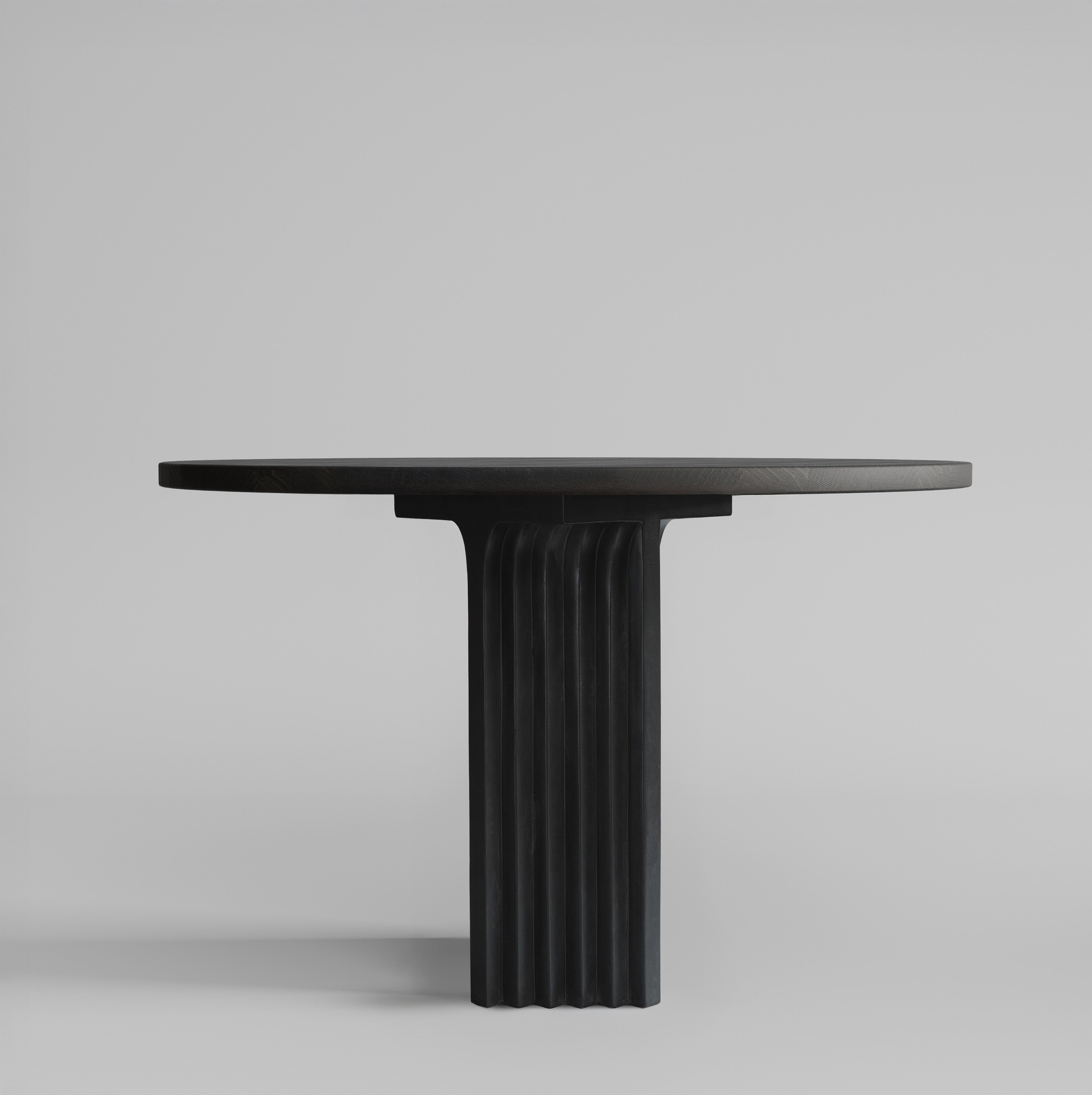 Arc Dining Table, Ø120 - Coffee Black Oak