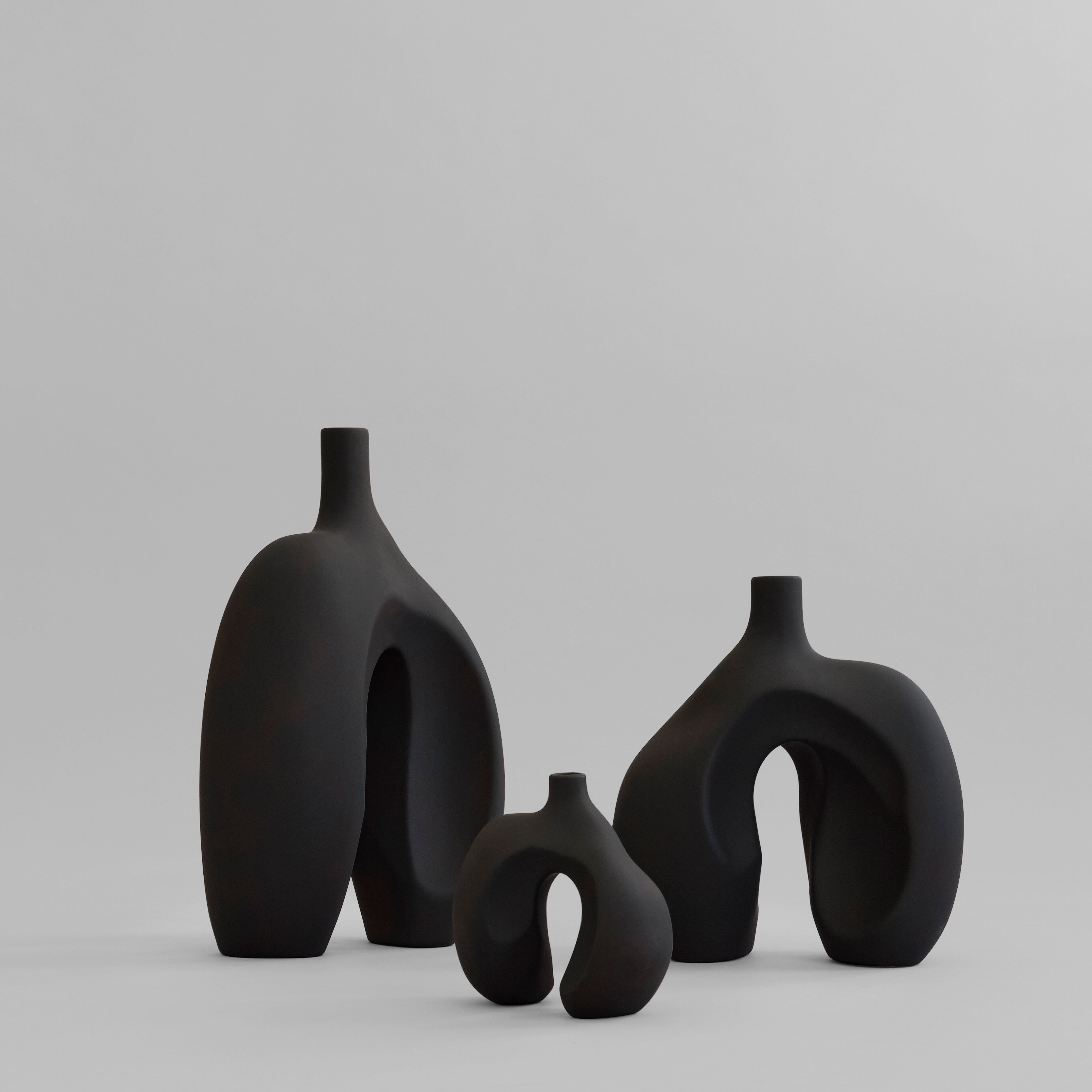 Ni Vase, Medio - Coffee