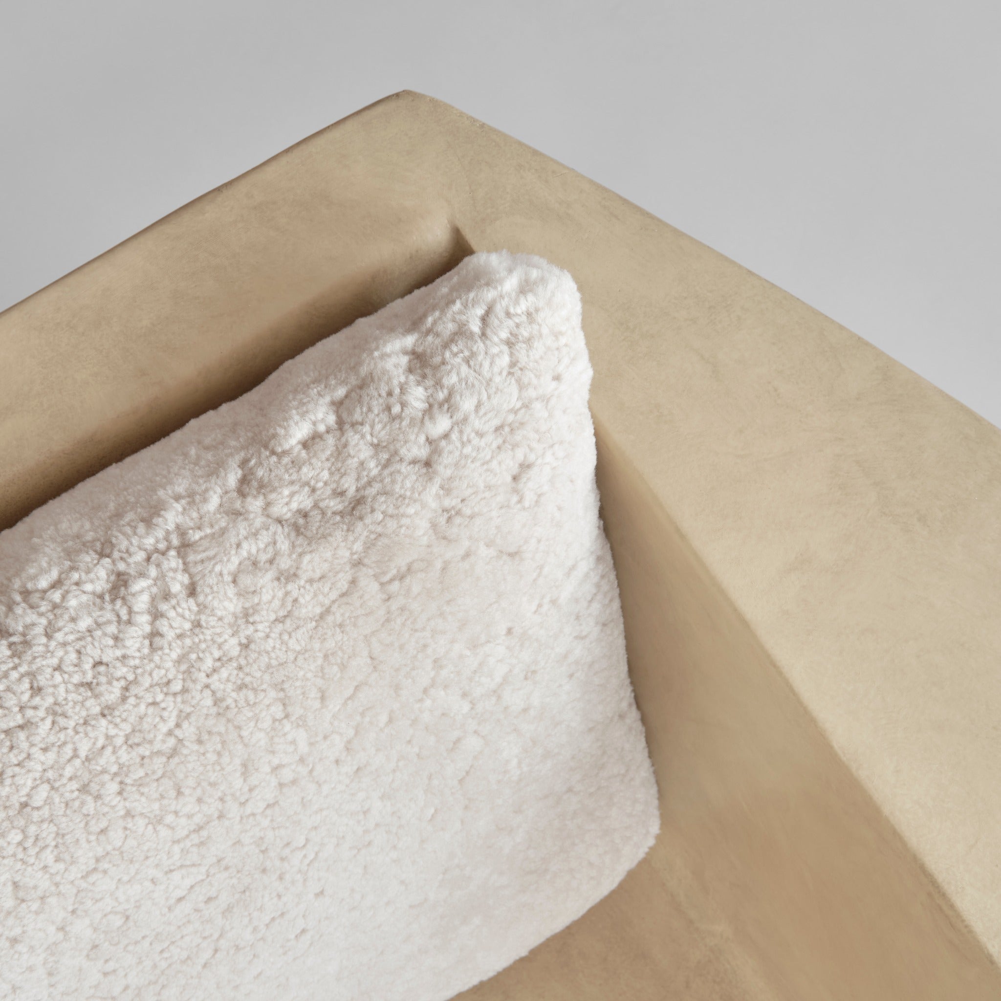 Makura Pillow 11 - Sheepskin
