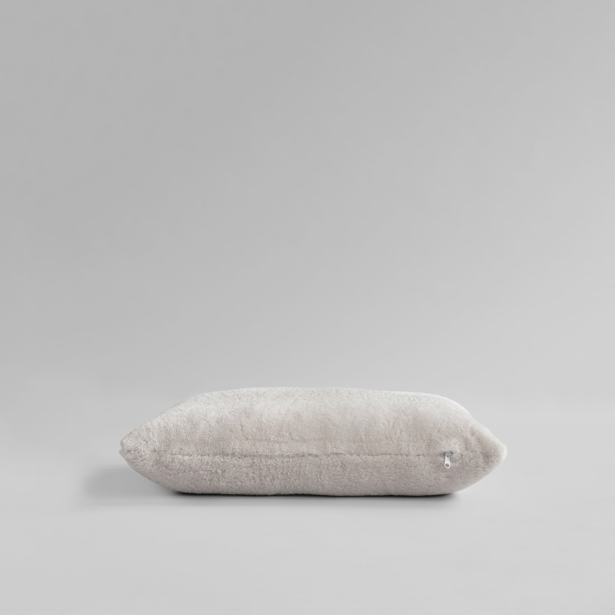 Makura Pillow 11 - Sheepskin