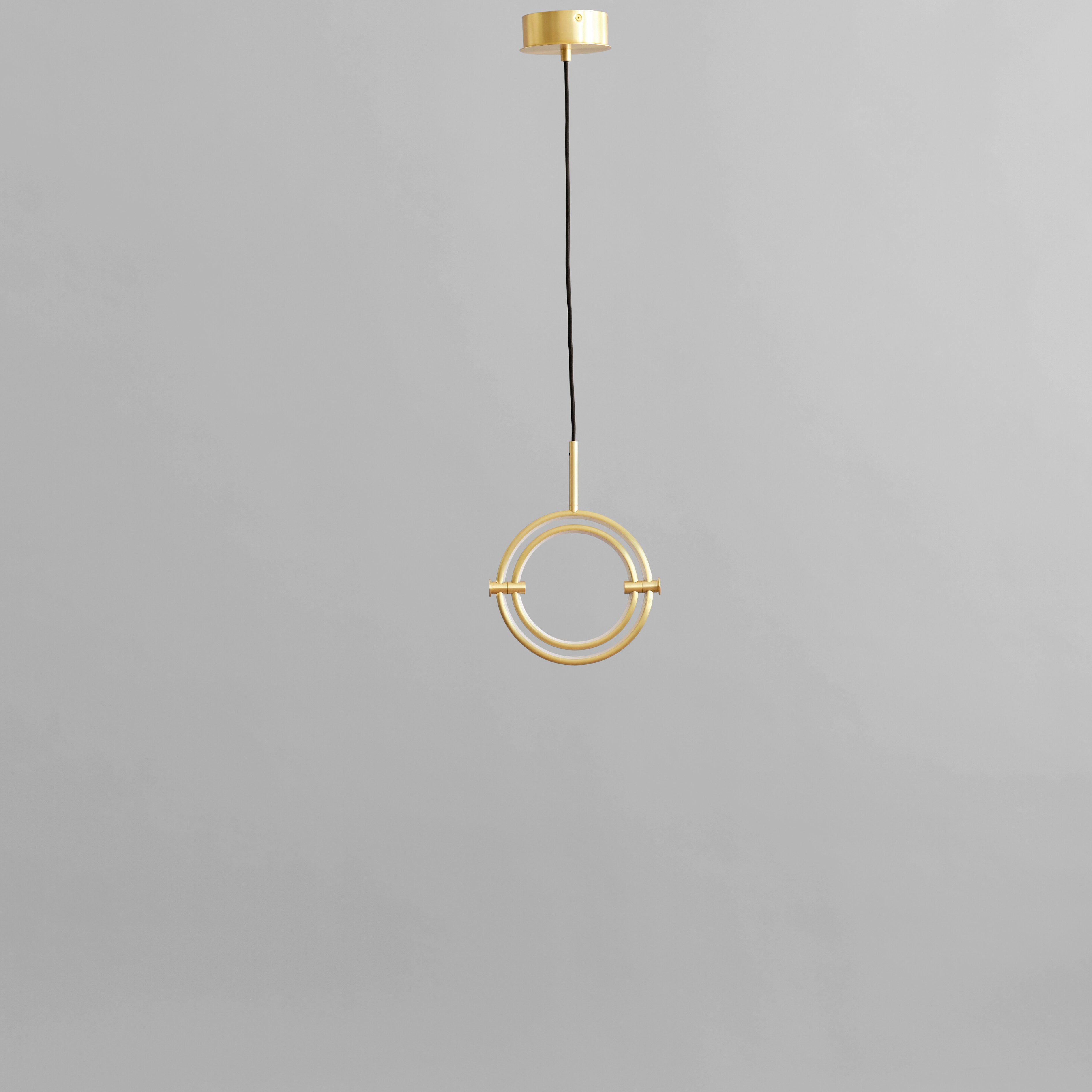 Maru Pendant, Ø20 - Brass
