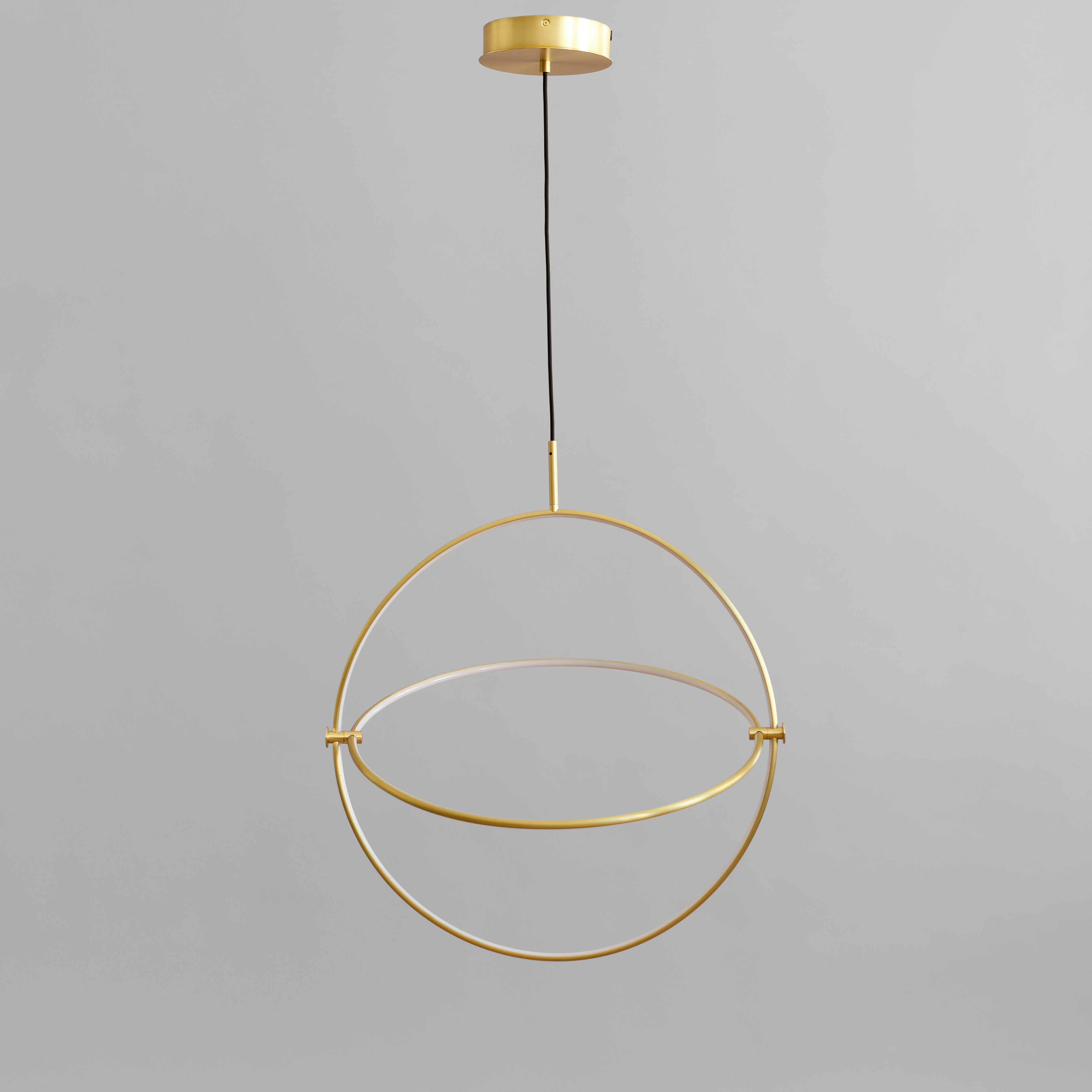 Maru Pendant, Ø60 - Brass