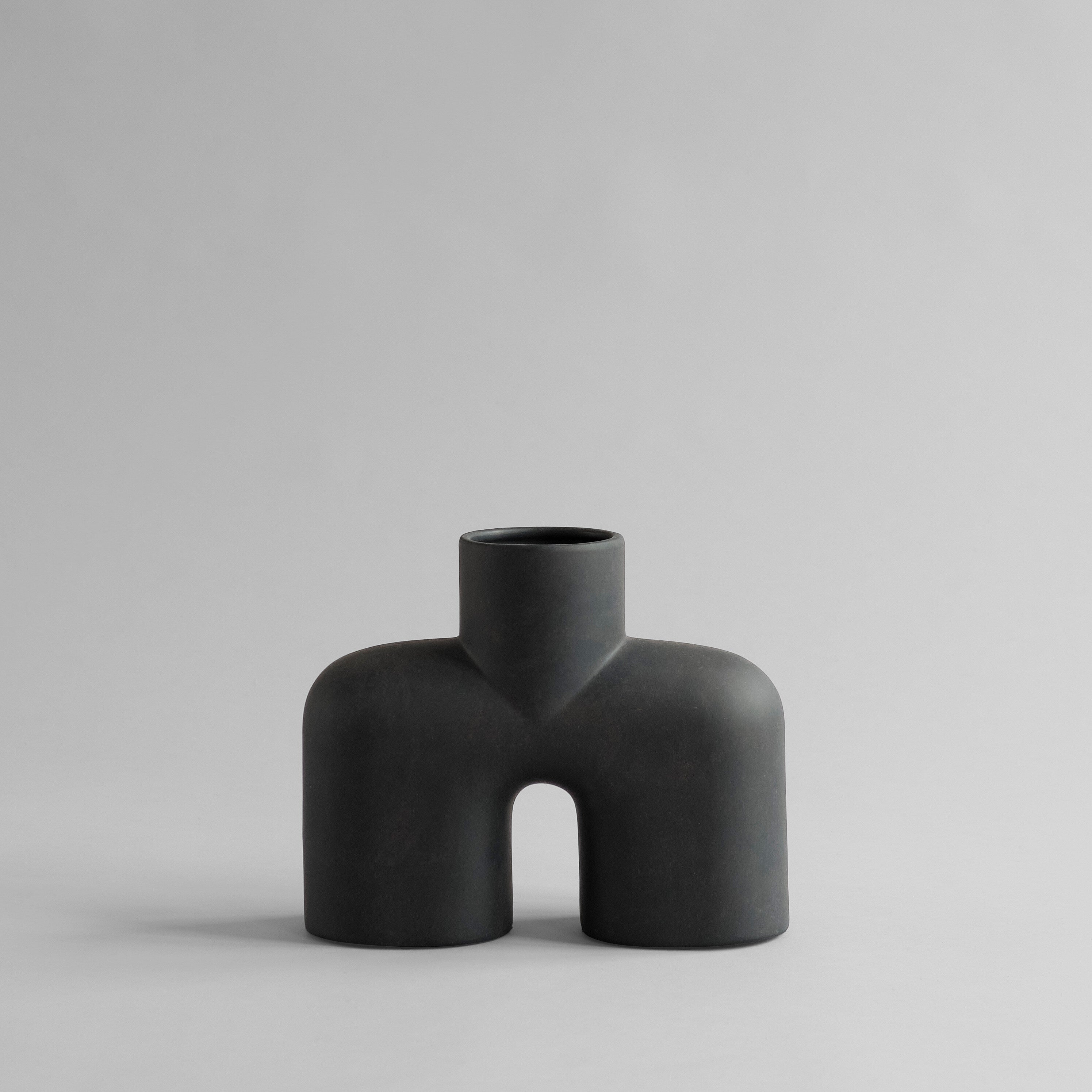 Cobra Vase Uno, Medio - Coffee