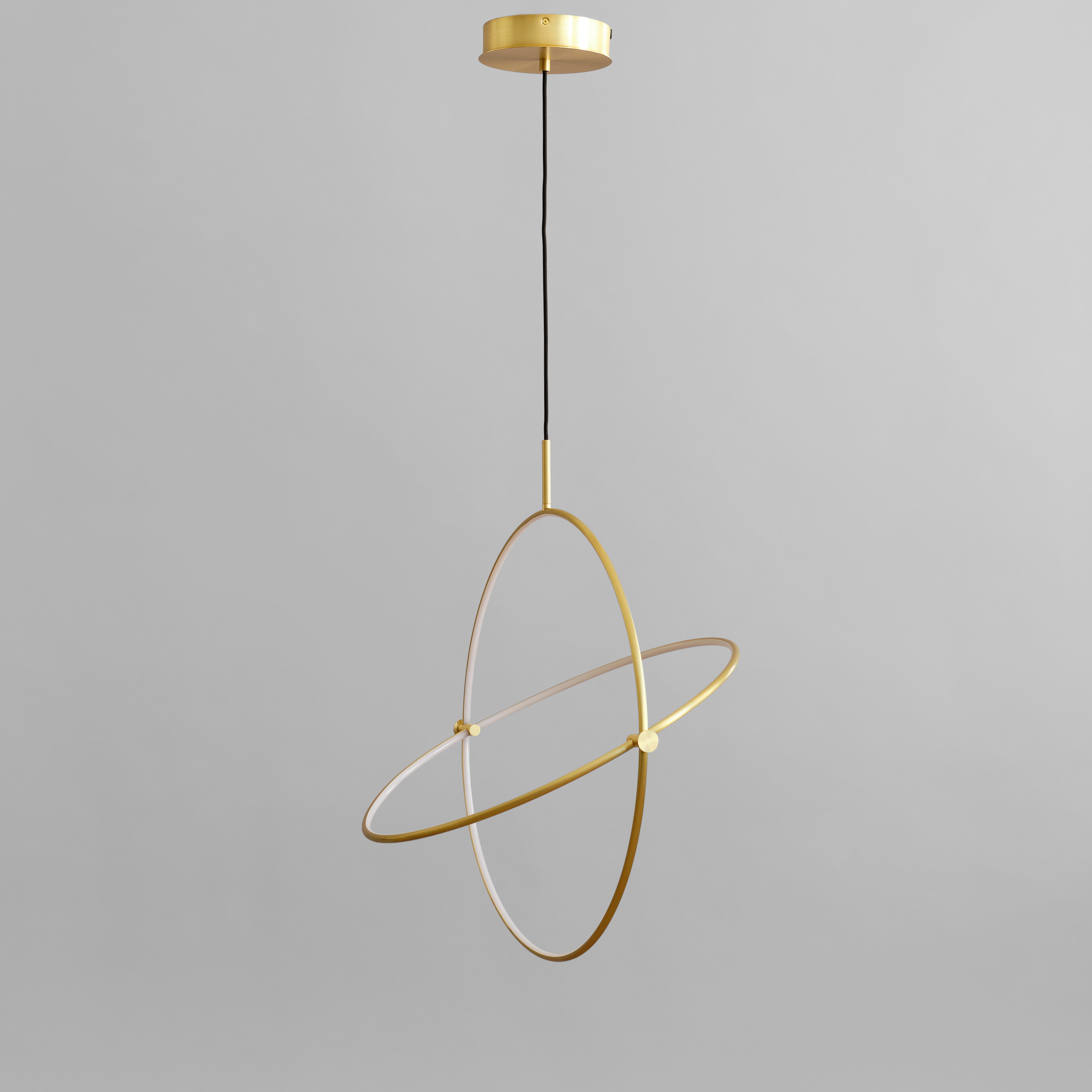 Maru Pendant, Ø60 - Brass